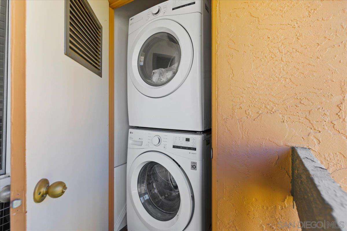 Detail Gallery Image 27 of 36 For 17165 W Bernardo Dr  #205,  San Diego,  CA 92127 - 2 Beds | 1 Baths