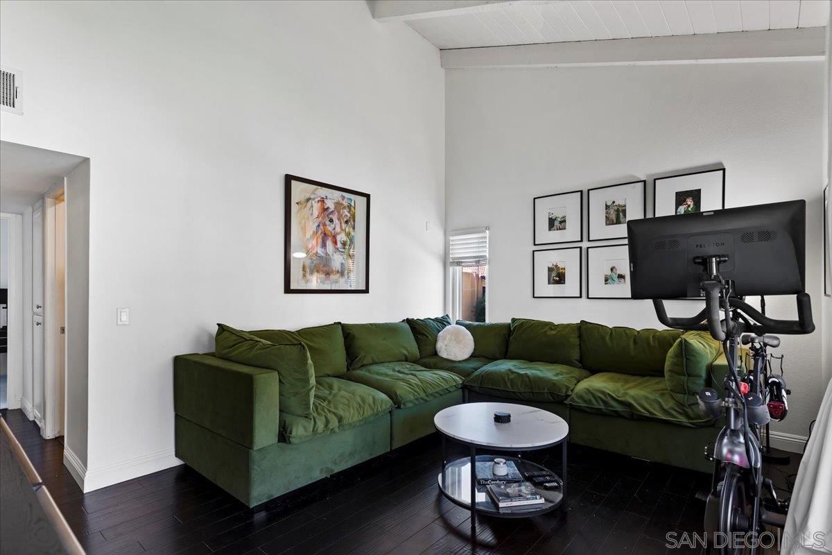 Detail Gallery Image 6 of 36 For 17165 W Bernardo Dr  #205,  San Diego,  CA 92127 - 2 Beds | 1 Baths