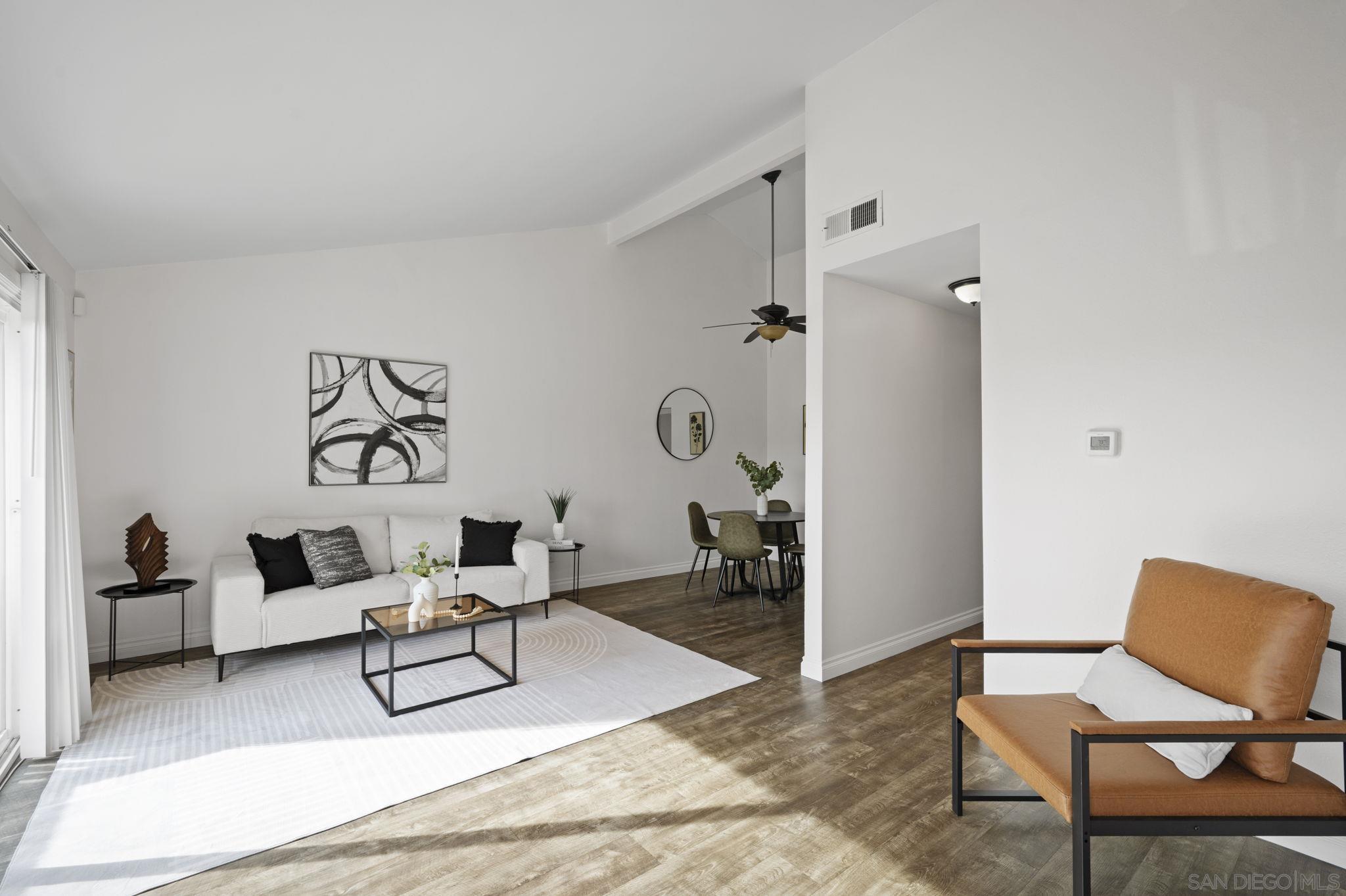 Detail Gallery Image 3 of 38 For 7700  Parkway Dr  #3,  La Mesa,  CA 91942 - 2 Beds | 2 Baths