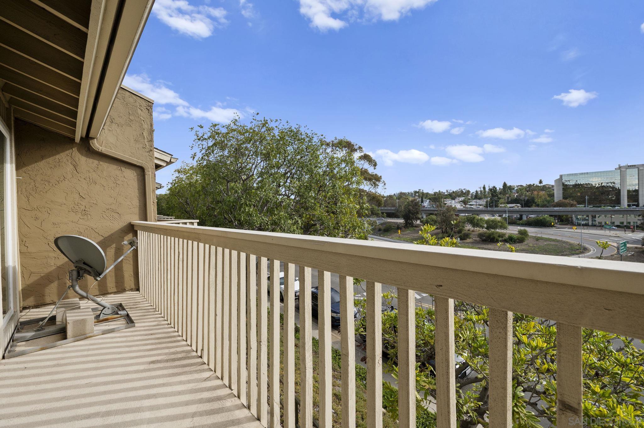 Detail Gallery Image 21 of 38 For 7700  Parkway Dr  #3,  La Mesa,  CA 91942 - 2 Beds | 2 Baths