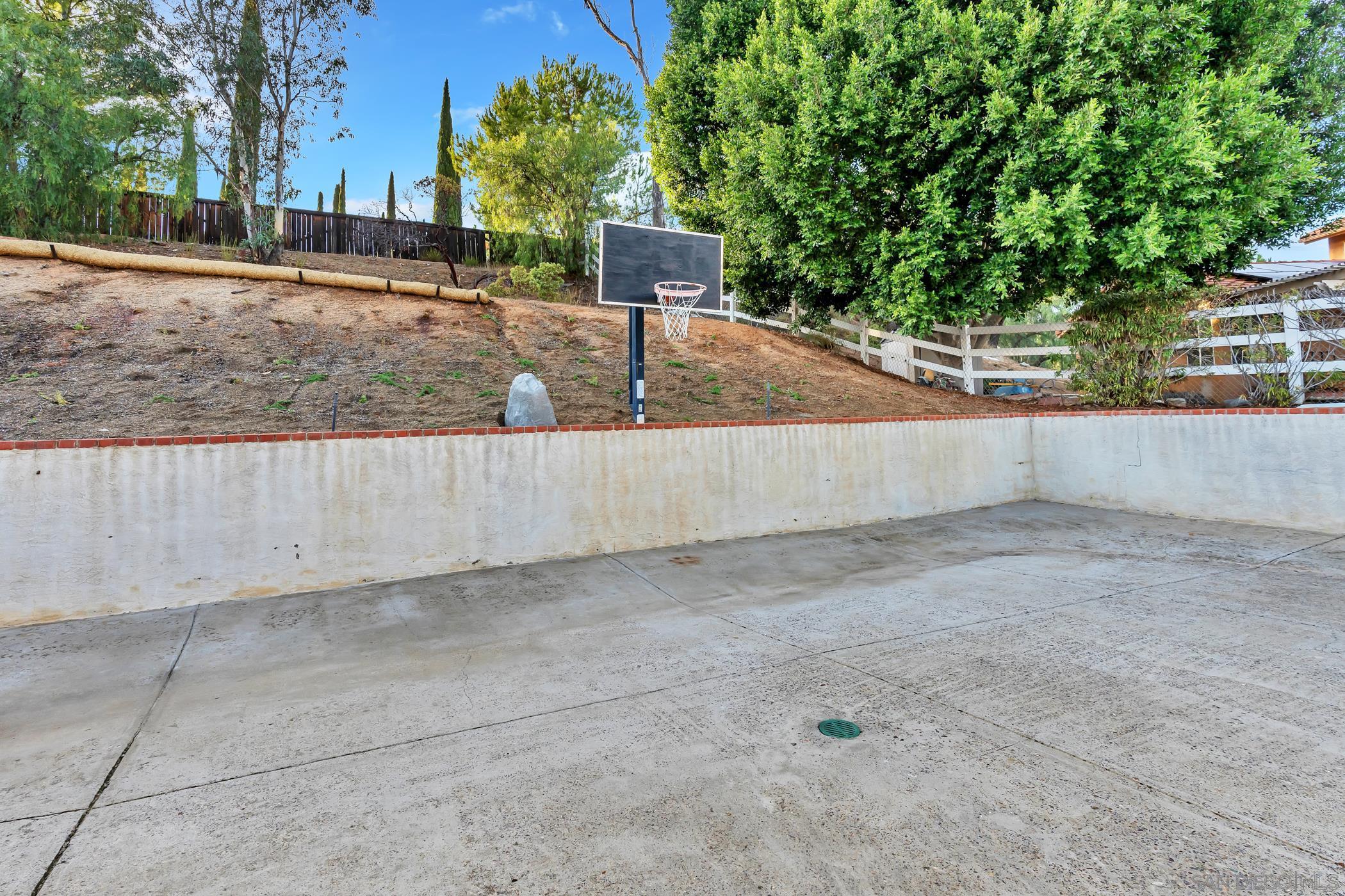 Detail Gallery Image 59 of 75 For 2389  Victoria Circle, Alpine,  CA 91901 - 4 Beds | 5 Baths