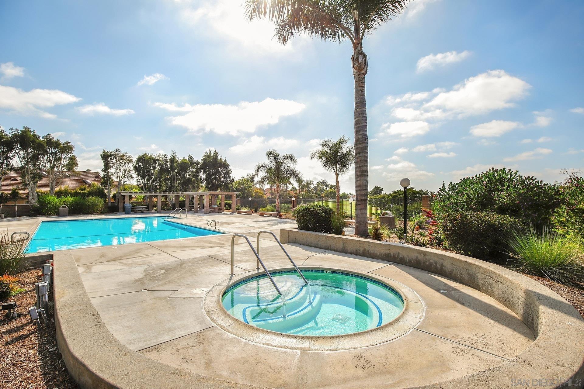 Detail Gallery Image 39 of 39 For 2198  Redwood Crst, Vista,  CA 92081 - 4 Beds | 2/1 Baths