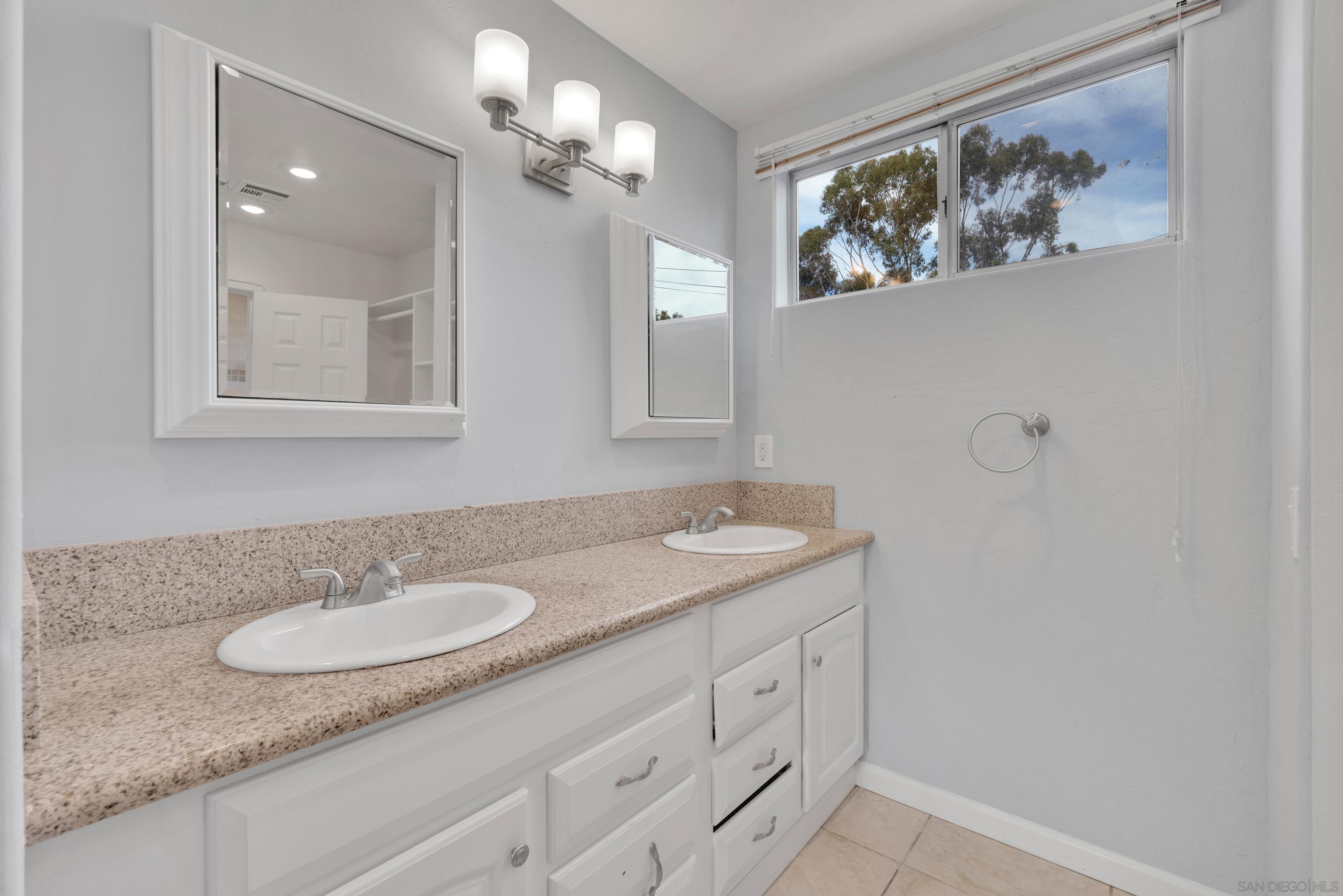 Detail Gallery Image 23 of 56 For 5170  Randlett Dr, La Mesa,  CA 91942 - 3 Beds | 2 Baths
