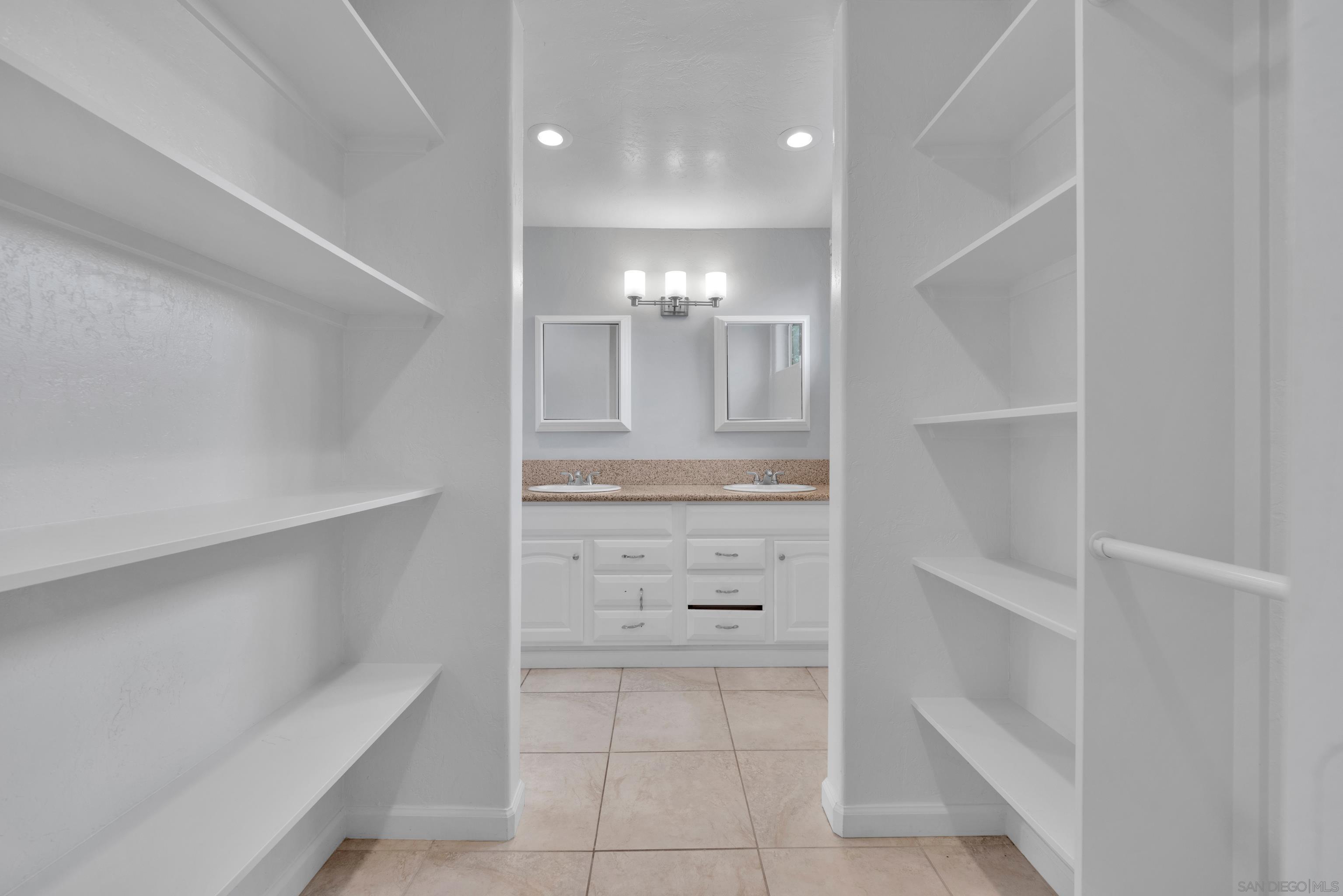 Detail Gallery Image 26 of 56 For 5170  Randlett Dr, La Mesa,  CA 91942 - 3 Beds | 2 Baths