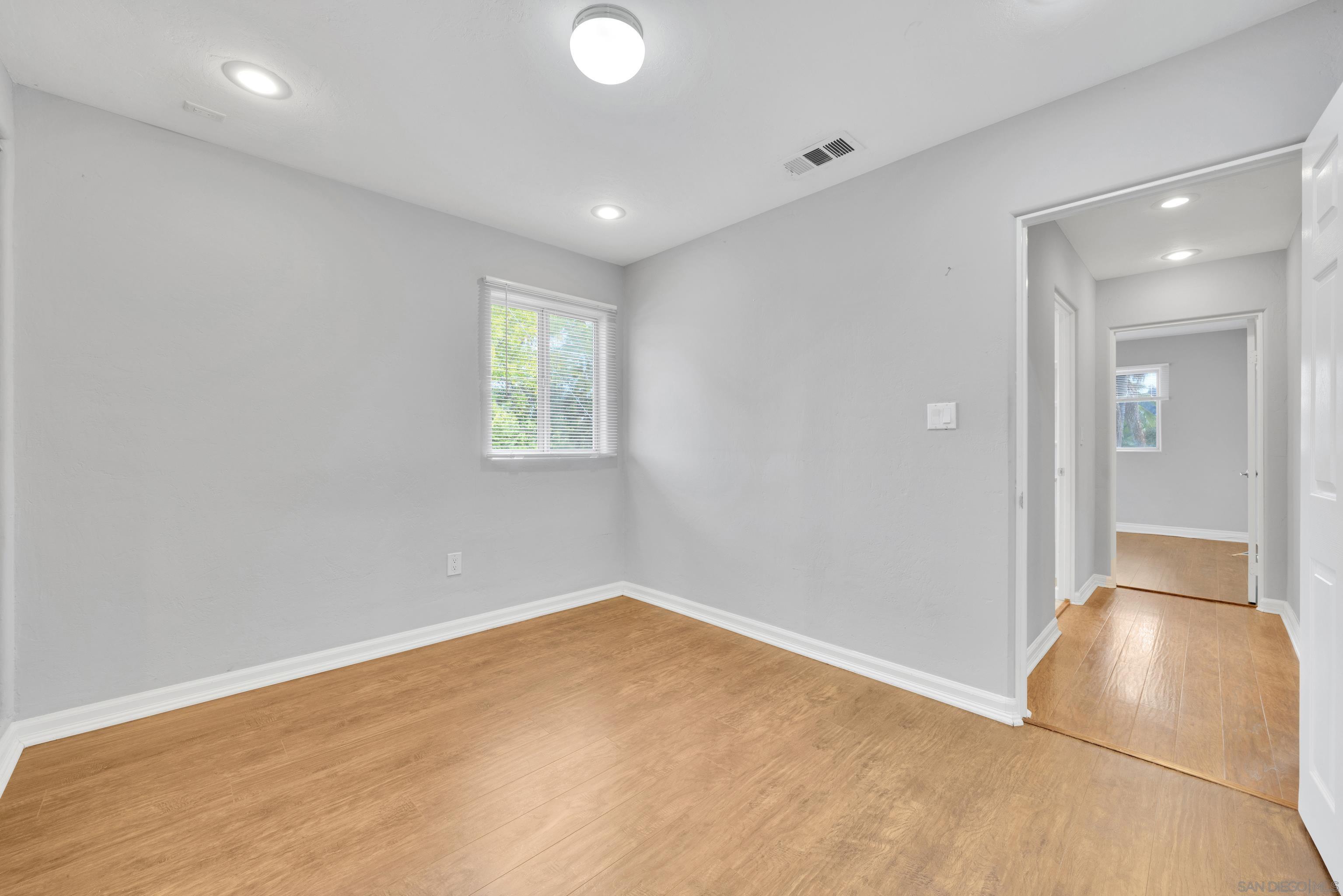 Detail Gallery Image 30 of 56 For 5170  Randlett Dr, La Mesa,  CA 91942 - 3 Beds | 2 Baths