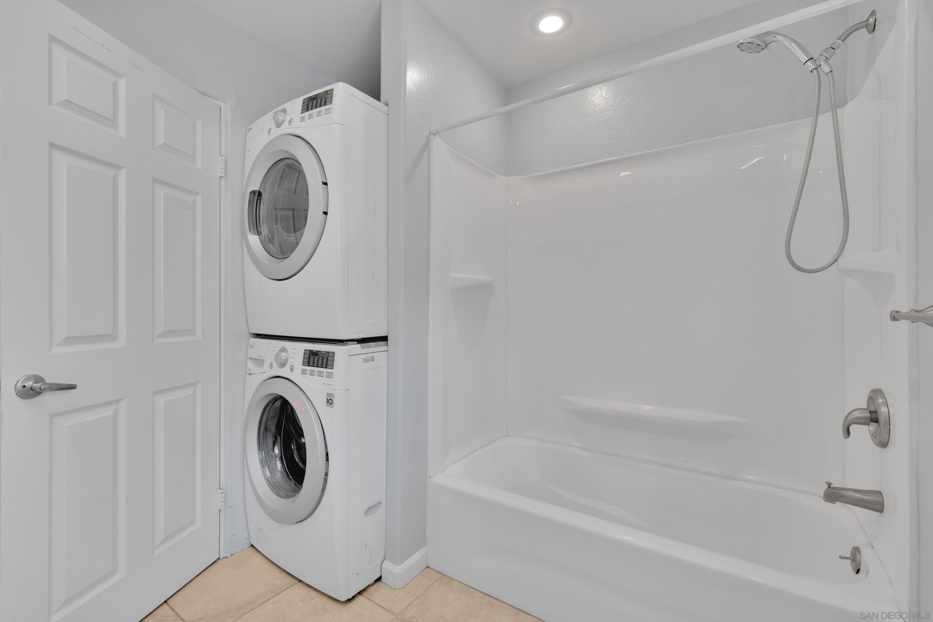 Detail Gallery Image 36 of 56 For 5170  Randlett Dr, La Mesa,  CA 91942 - 3 Beds | 2 Baths