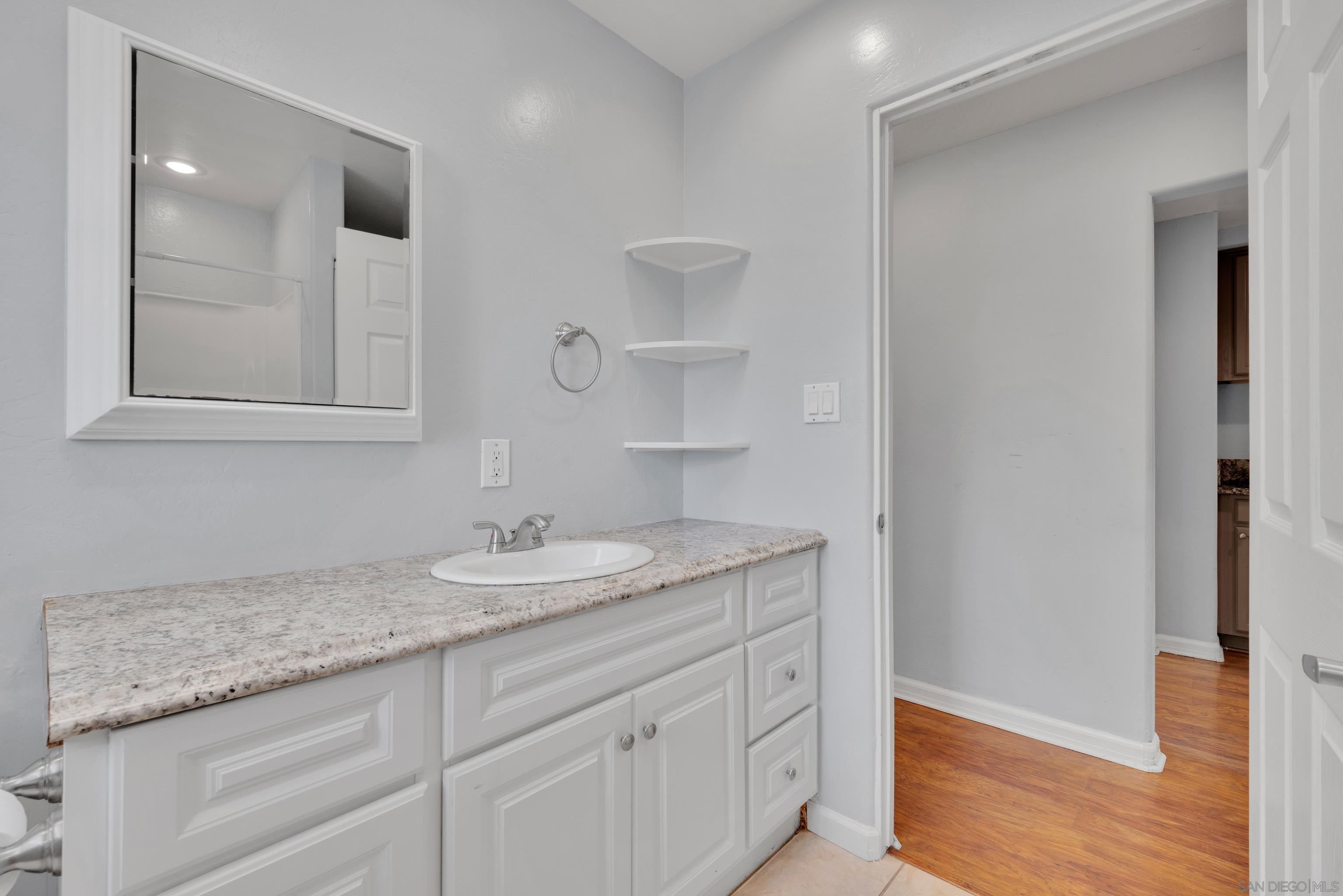 Detail Gallery Image 37 of 56 For 5170  Randlett Dr, La Mesa,  CA 91942 - 3 Beds | 2 Baths