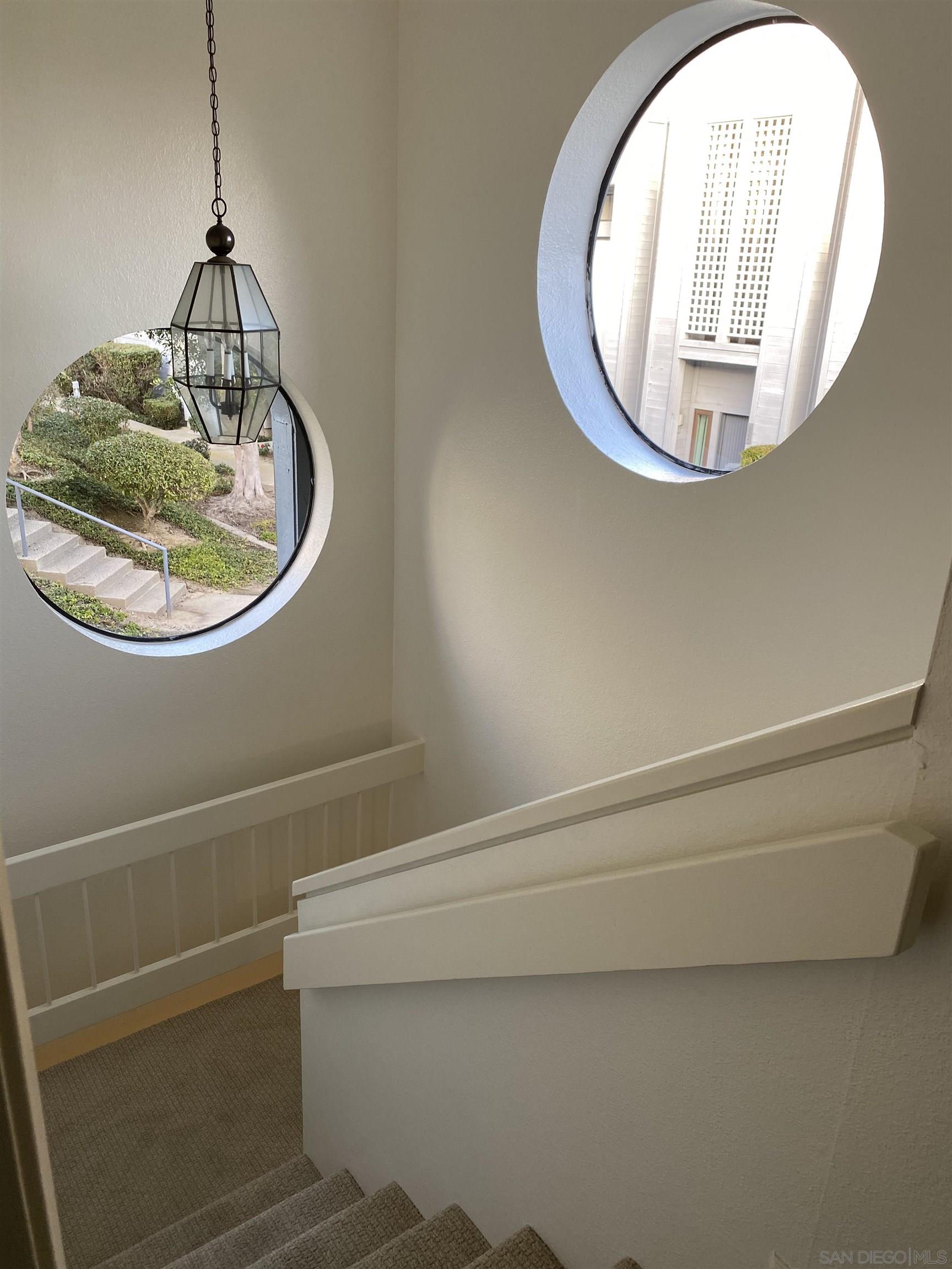Detail Gallery Image 17 of 28 For 928  Intrepid Ct, Del Mar,  CA 92014 - 2 Beds | 2/1 Baths