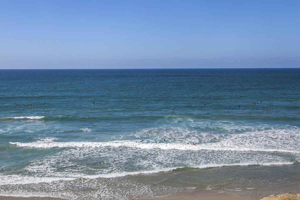 Detail Gallery Image 19 of 21 For 928  Intrepid Ct, Del Mar,  CA 92014 - 2 Beds | 2/1 Baths