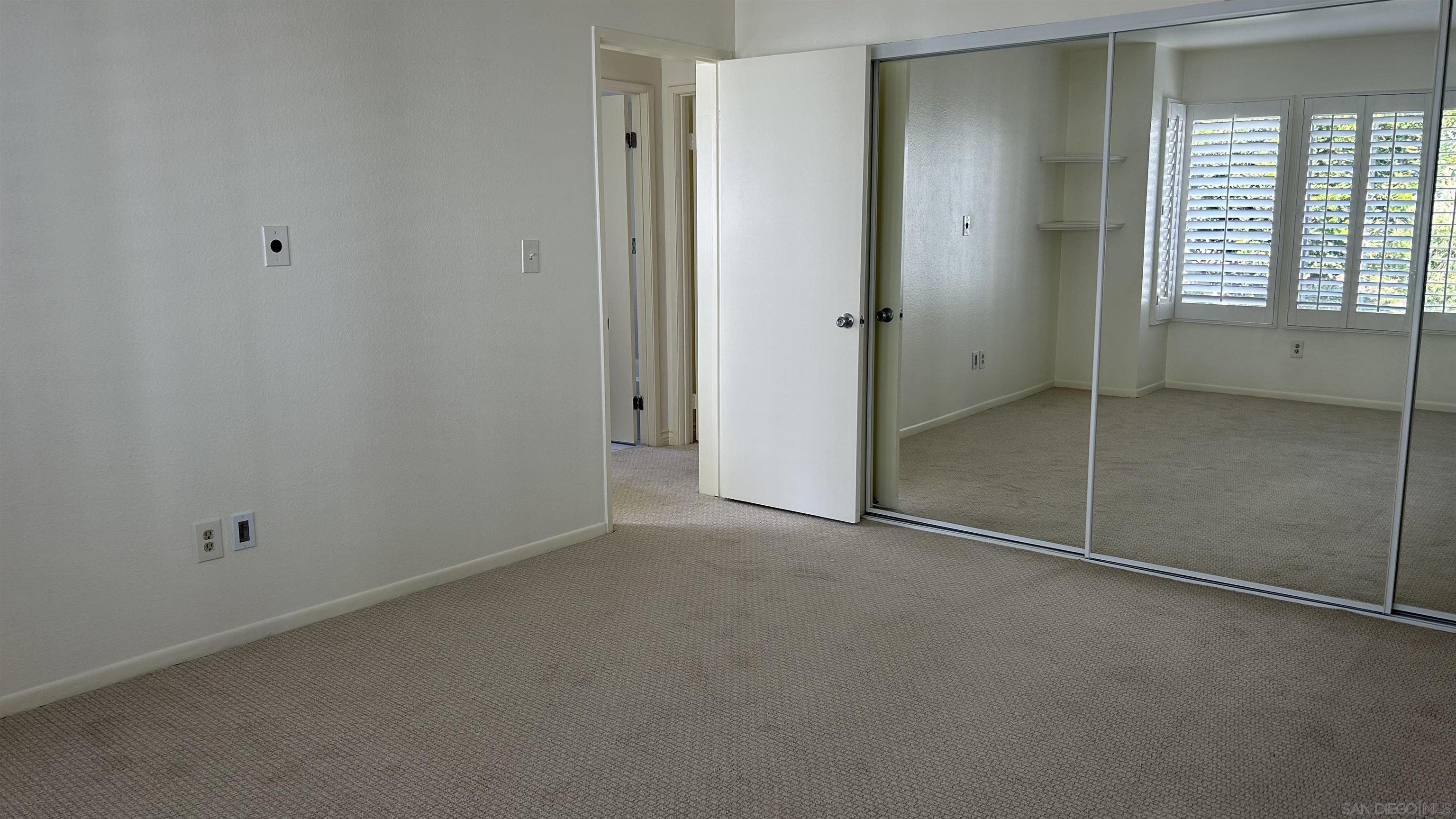 Detail Gallery Image 9 of 21 For 928  Intrepid Ct, Del Mar,  CA 92014 - 2 Beds | 2/1 Baths