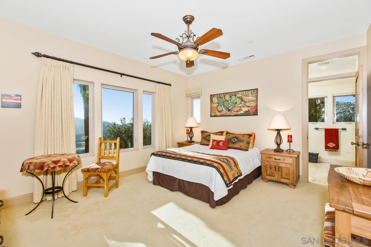 Detail Gallery Image 17 of 41 For 15715  Green Valley Truck Trail, Ramona,  CA 92065 - 3 Beds | 3 Baths