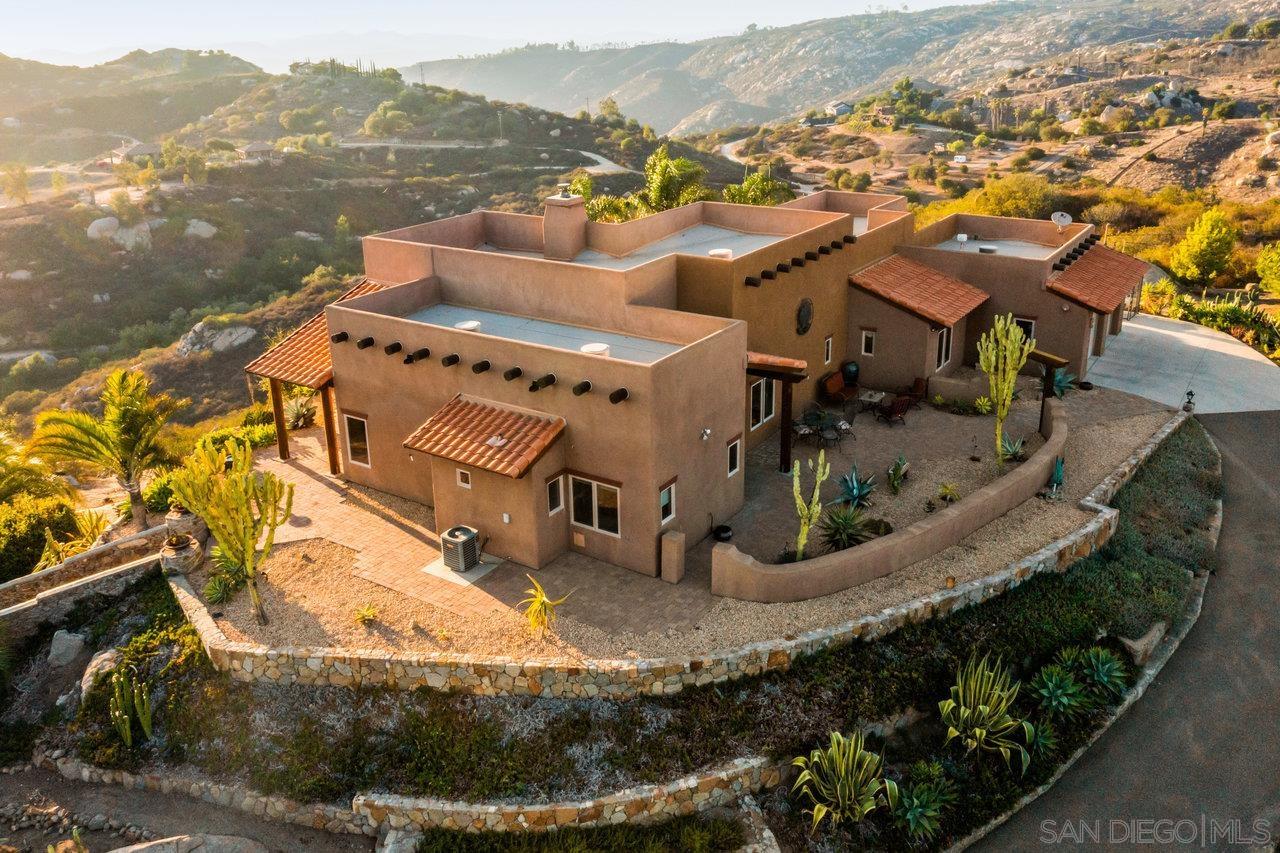 Detail Gallery Image 19 of 41 For 15715  Green Valley Truck Trail, Ramona,  CA 92065 - 3 Beds | 3 Baths