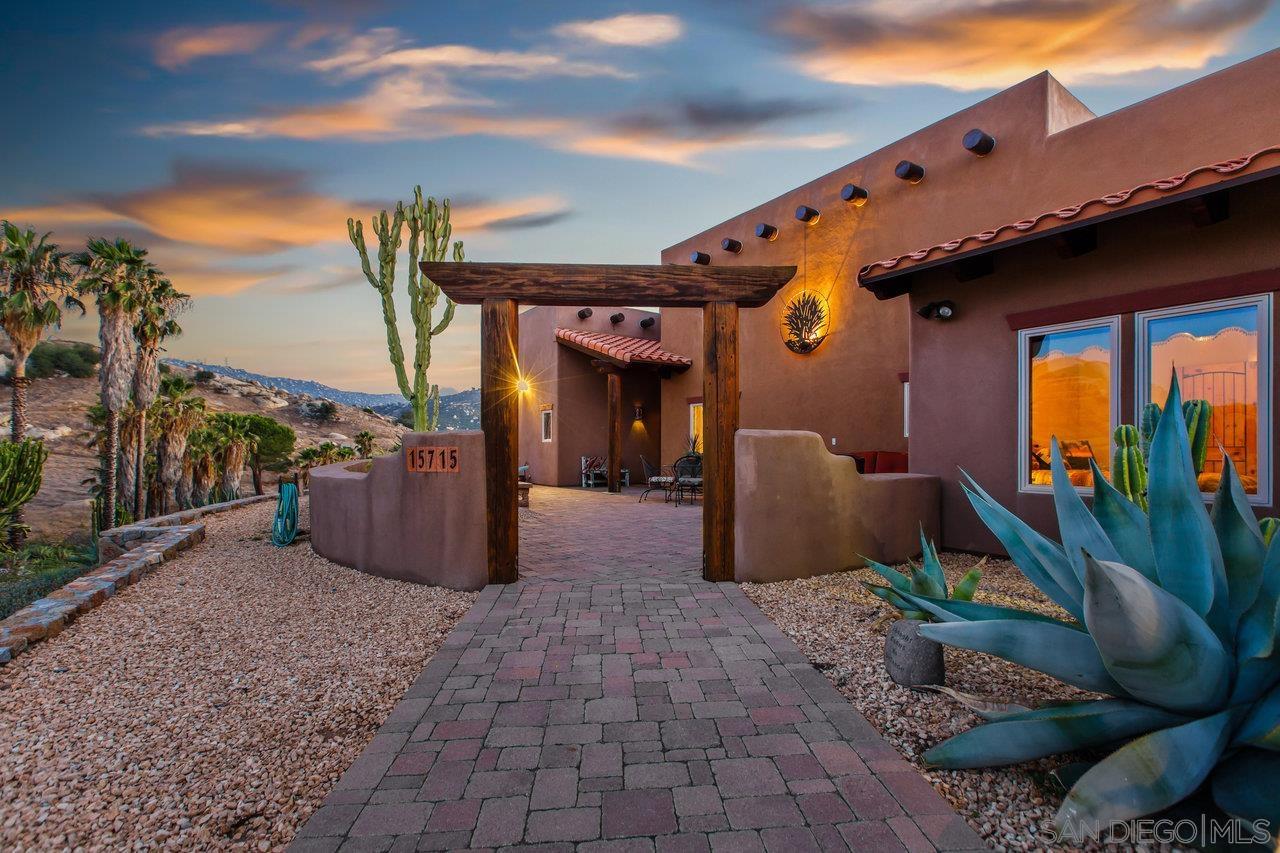 Detail Gallery Image 25 of 41 For 15715  Green Valley Truck Trail, Ramona,  CA 92065 - 3 Beds | 3 Baths