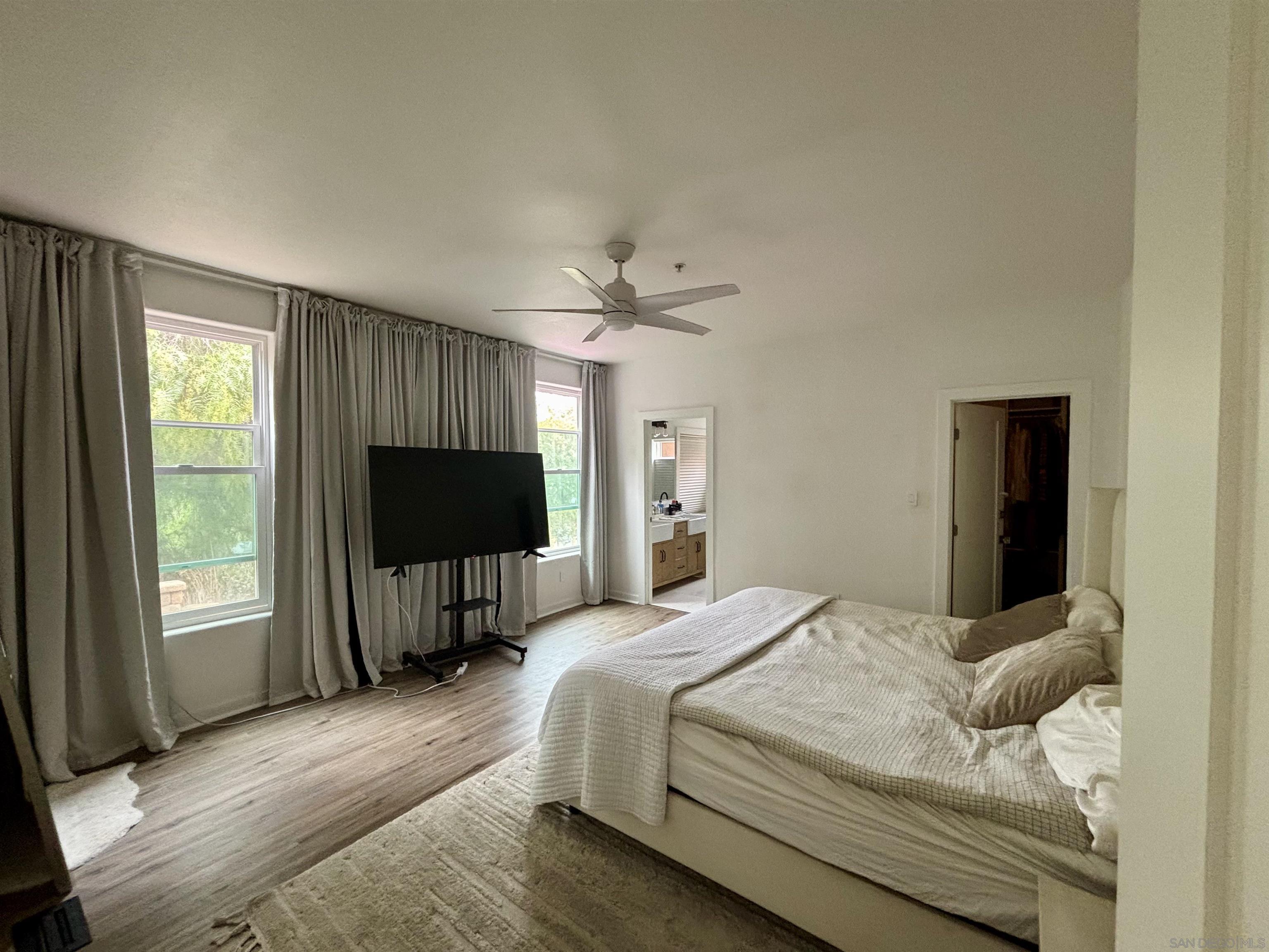 Detail Gallery Image 18 of 37 For 6960 W Lilac Rd, Bonsall,  CA 92003 - 4 Beds | 3 Baths