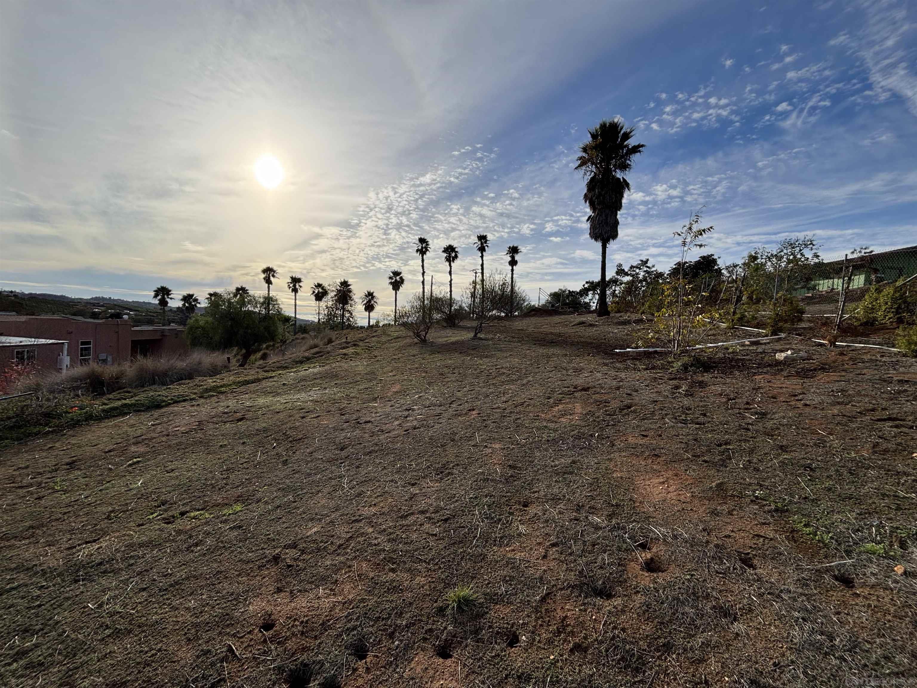 Detail Gallery Image 6 of 37 For 6960 W Lilac Rd, Bonsall,  CA 92003 - 4 Beds | 3 Baths