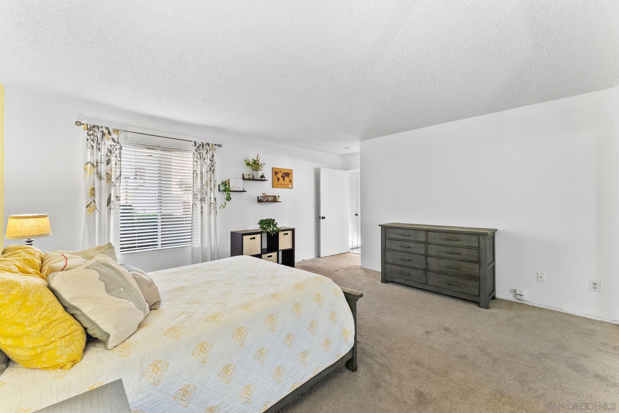 Detail Gallery Image 30 of 47 For 6811  Parkside Avenue, San Diego,  CA 92139 - 3 Beds | 2 Baths