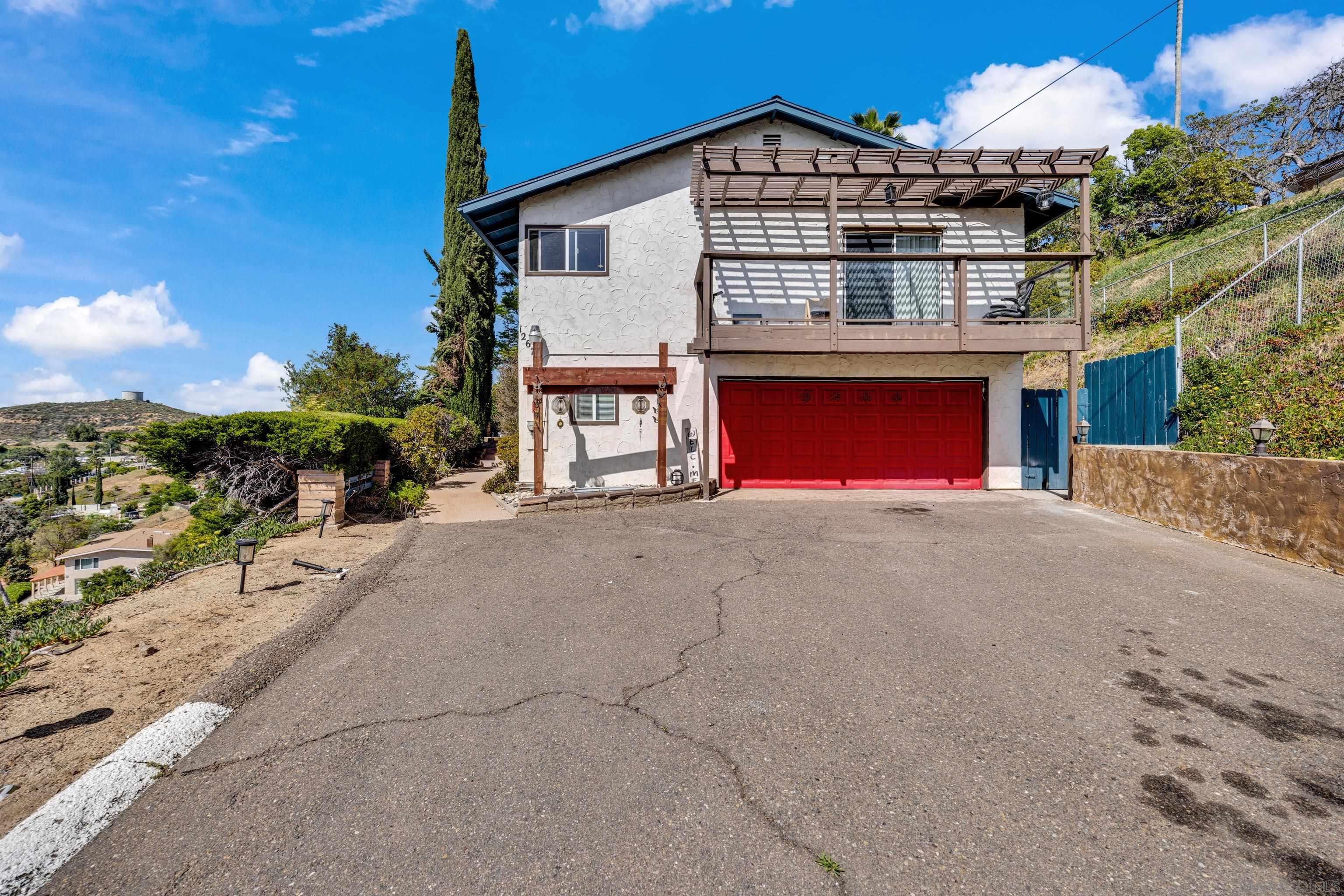 Detail Gallery Image 3 of 59 For 12673  Jackson Hill Dr, El Cajon,  CA 92021 - 4 Beds | 4 Baths