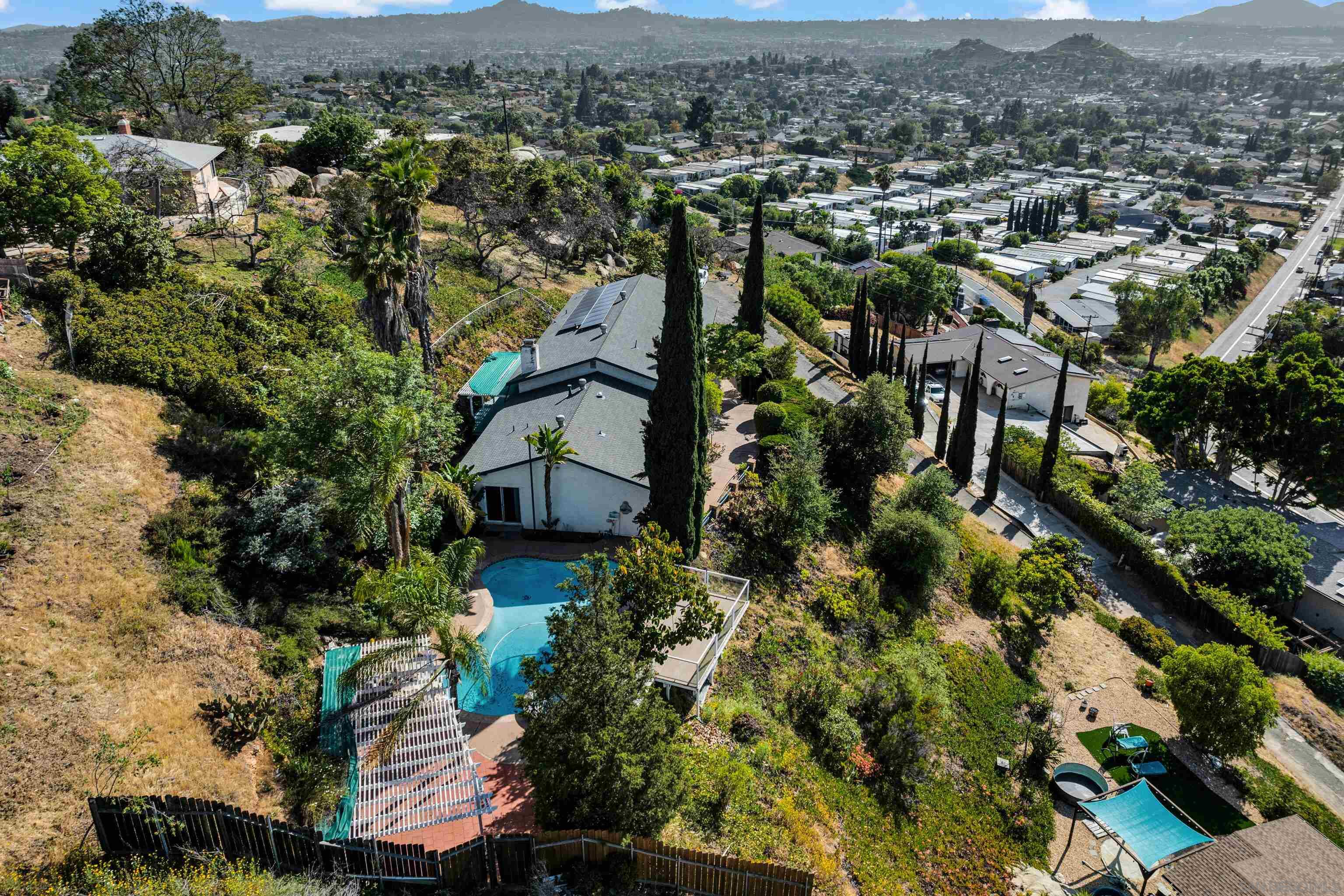 Detail Gallery Image 52 of 59 For 12673  Jackson Hill Dr, El Cajon,  CA 92021 - 4 Beds | 4 Baths