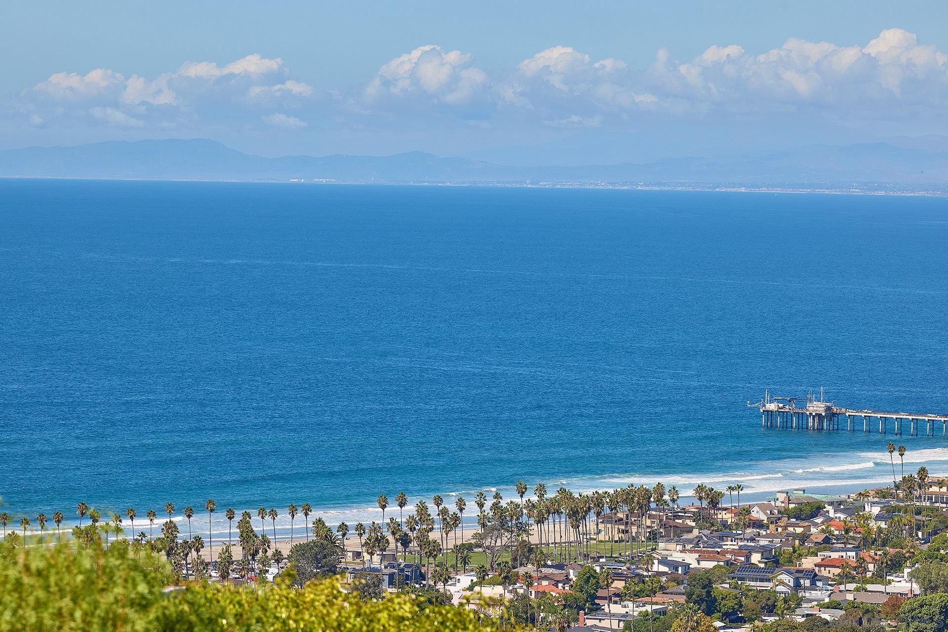 Detail Gallery Image 19 of 35 For 2551  via Viesta, La Jolla,  CA 92037 - 3 Beds | 2/1 Baths
