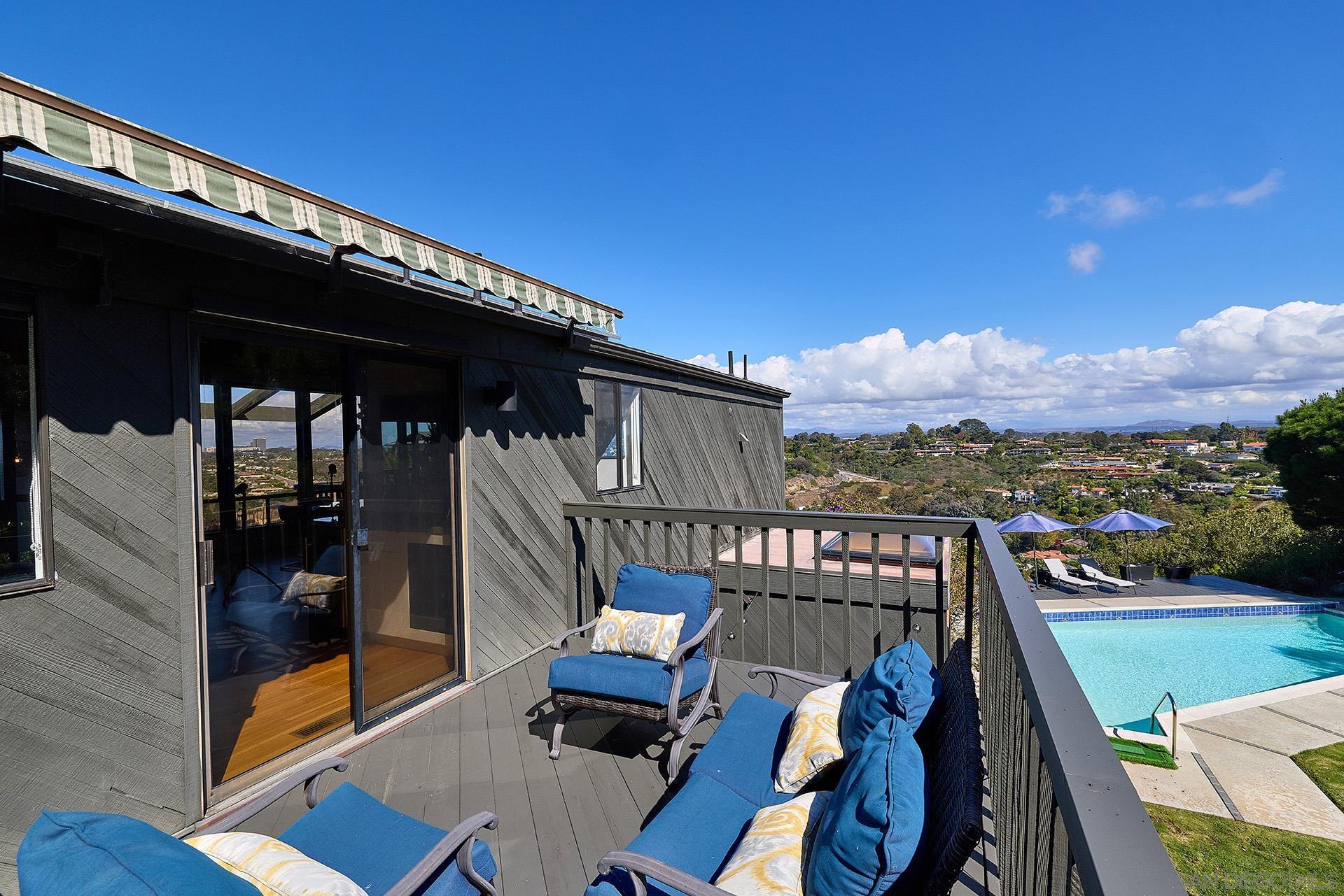 Detail Gallery Image 20 of 35 For 2551  via Viesta, La Jolla,  CA 92037 - 3 Beds | 2/1 Baths