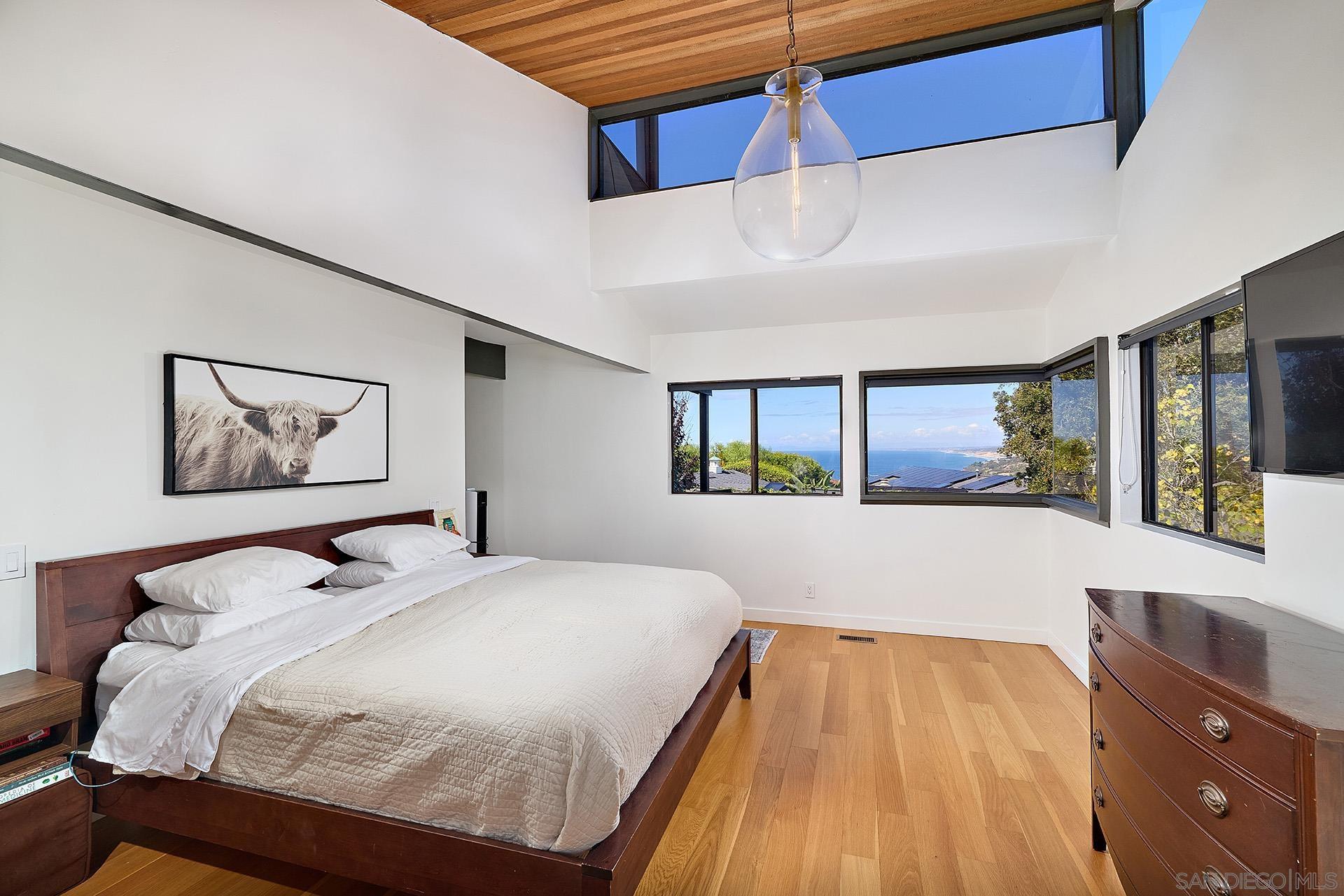 Detail Gallery Image 27 of 35 For 2551  via Viesta, La Jolla,  CA 92037 - 3 Beds | 2/1 Baths