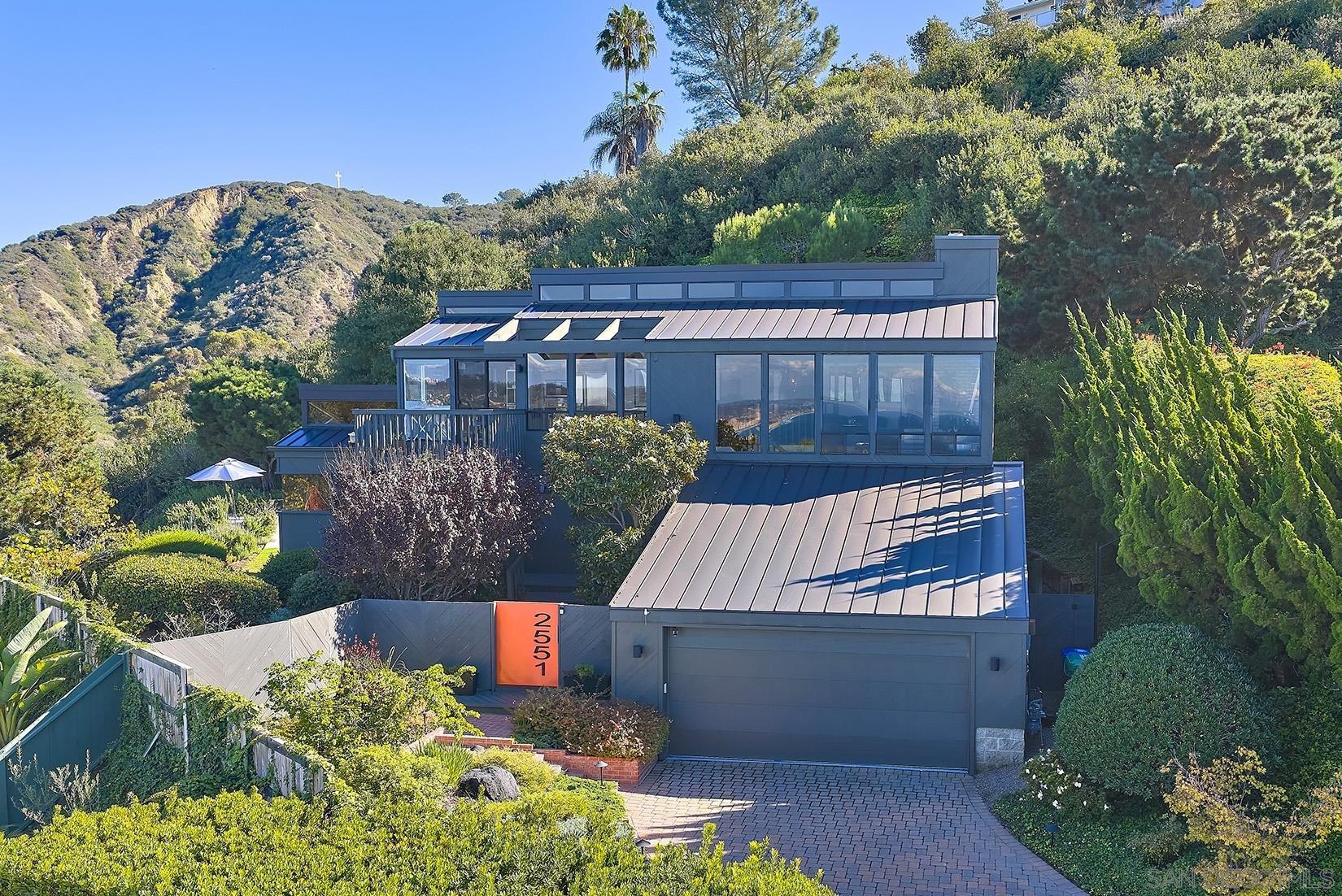 Detail Gallery Image 35 of 35 For 2551  via Viesta, La Jolla,  CA 92037 - 3 Beds | 2/1 Baths