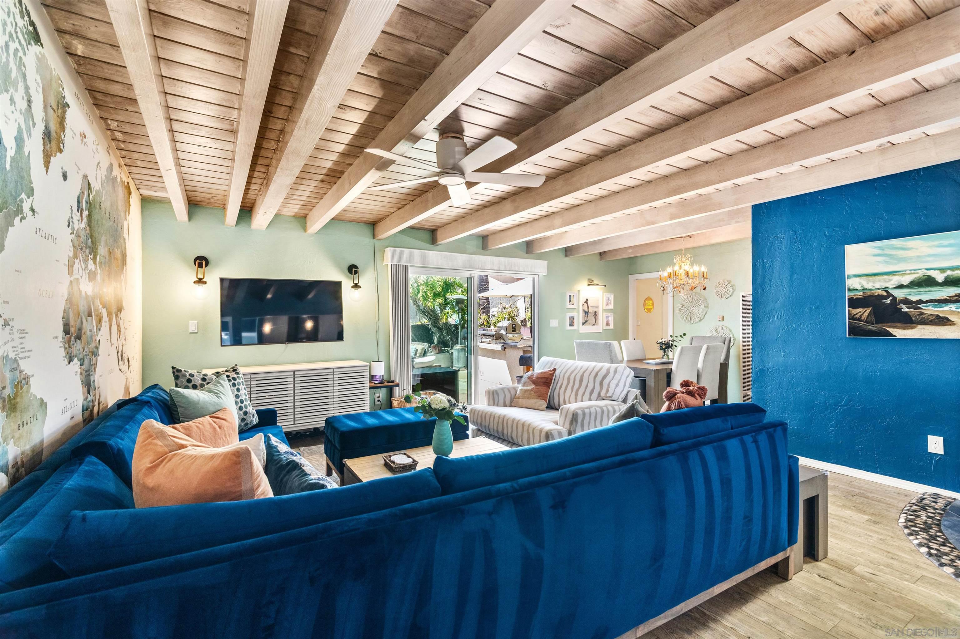 Detail Gallery Image 11 of 52 For 1162  Law St, San Diego,  CA 92109 - 3 Beds | 2/1 Baths