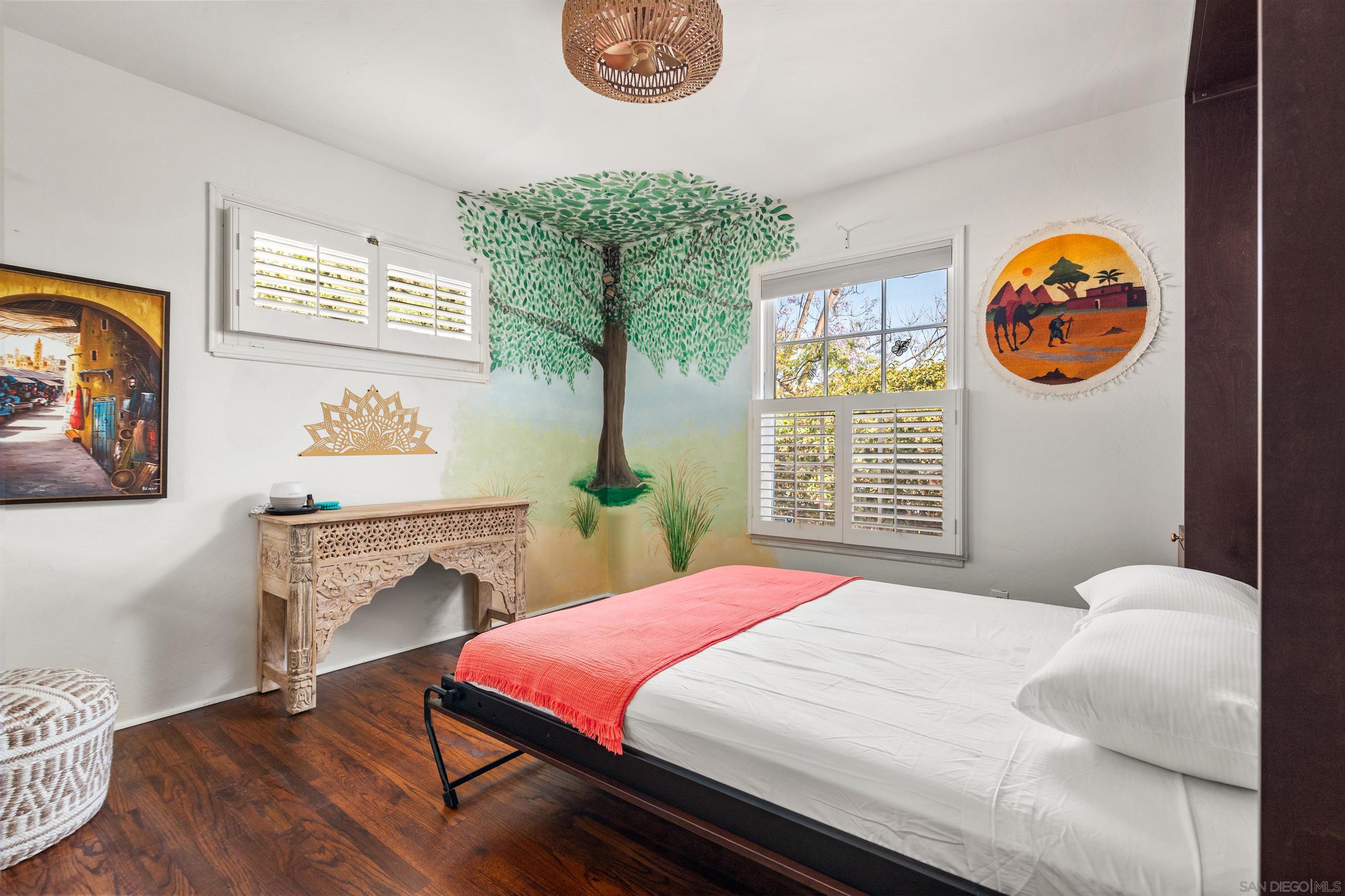 Detail Gallery Image 24 of 52 For 1162  Law St, San Diego,  CA 92109 - 3 Beds | 2/1 Baths