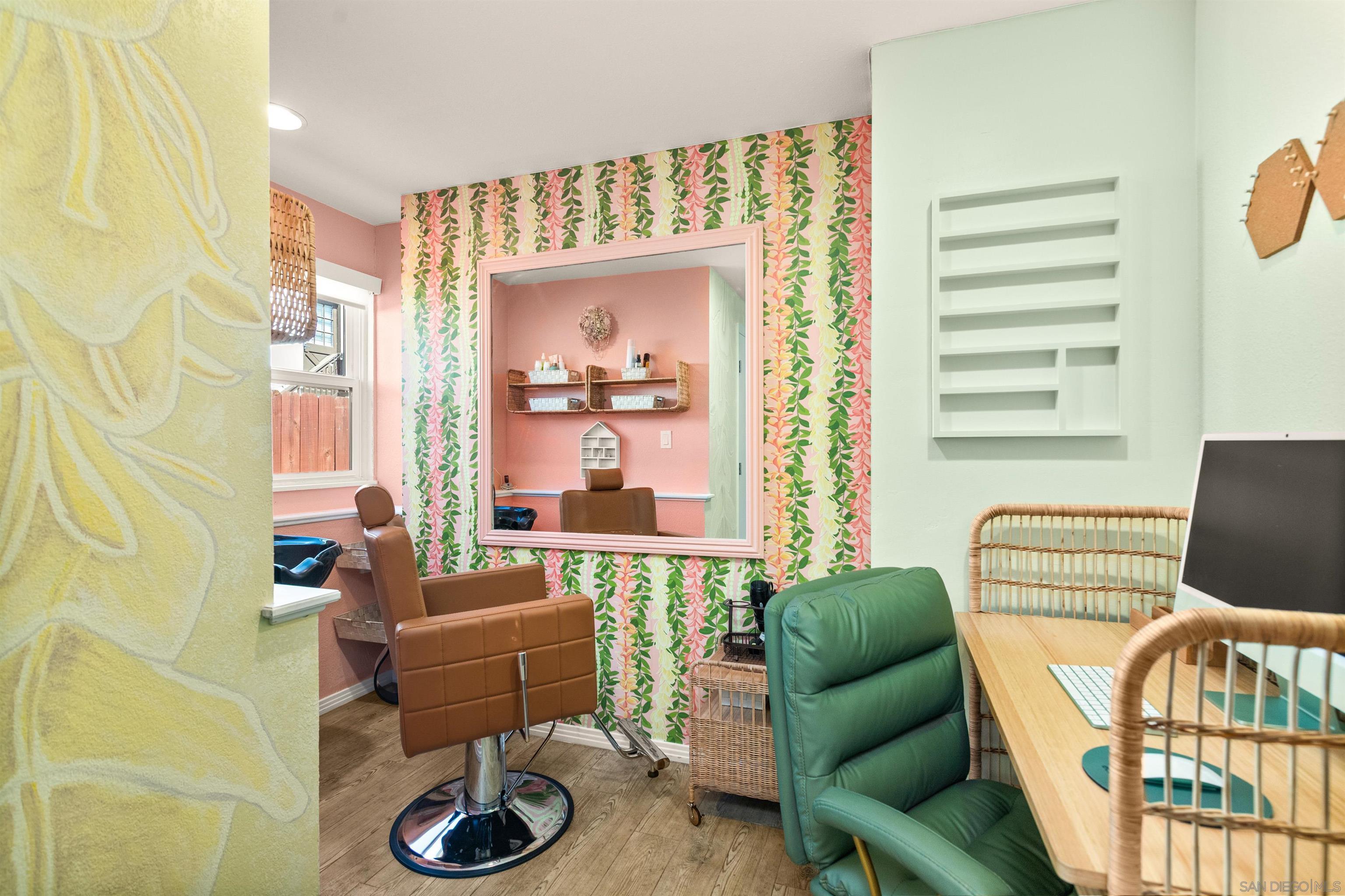 Detail Gallery Image 26 of 52 For 1162  Law St, San Diego,  CA 92109 - 3 Beds | 2/1 Baths