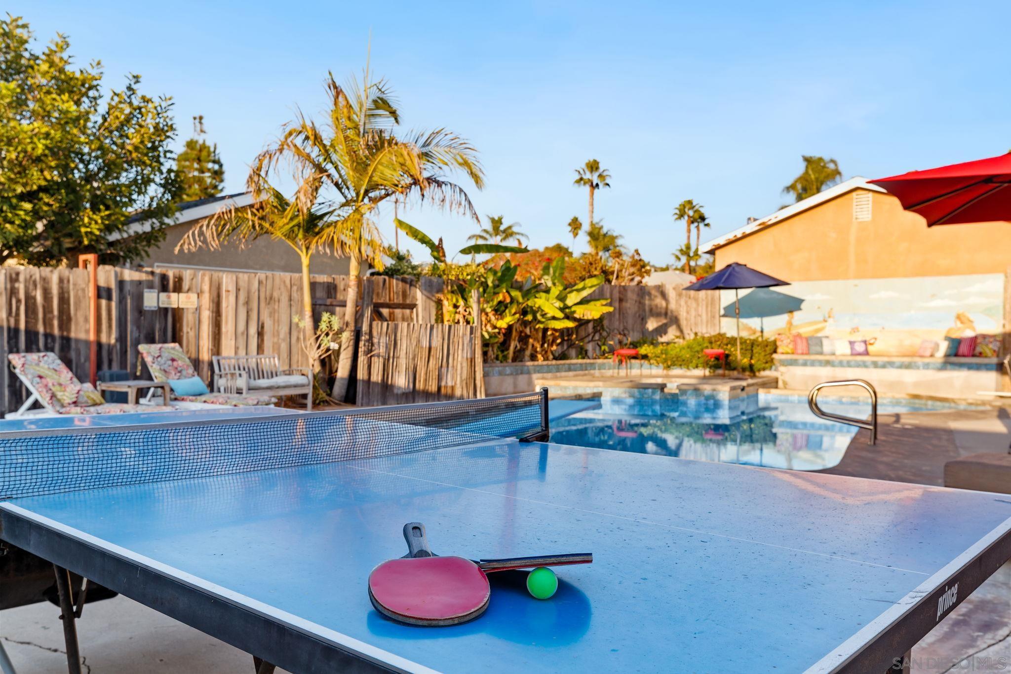 Detail Gallery Image 36 of 52 For 1162  Law St, San Diego,  CA 92109 - 3 Beds | 2/1 Baths