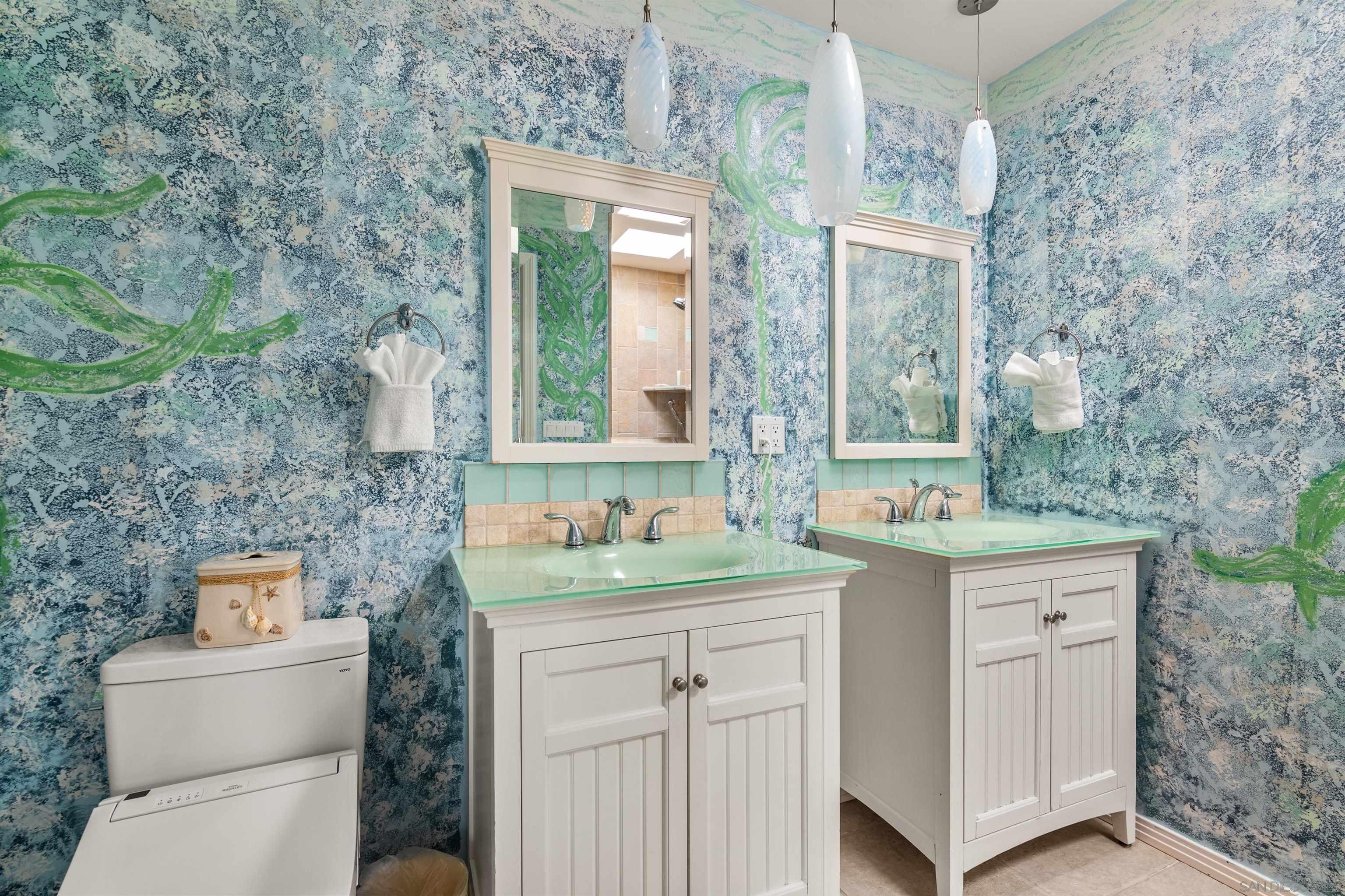 Detail Gallery Image 45 of 52 For 1162  Law St, San Diego,  CA 92109 - 3 Beds | 2/1 Baths