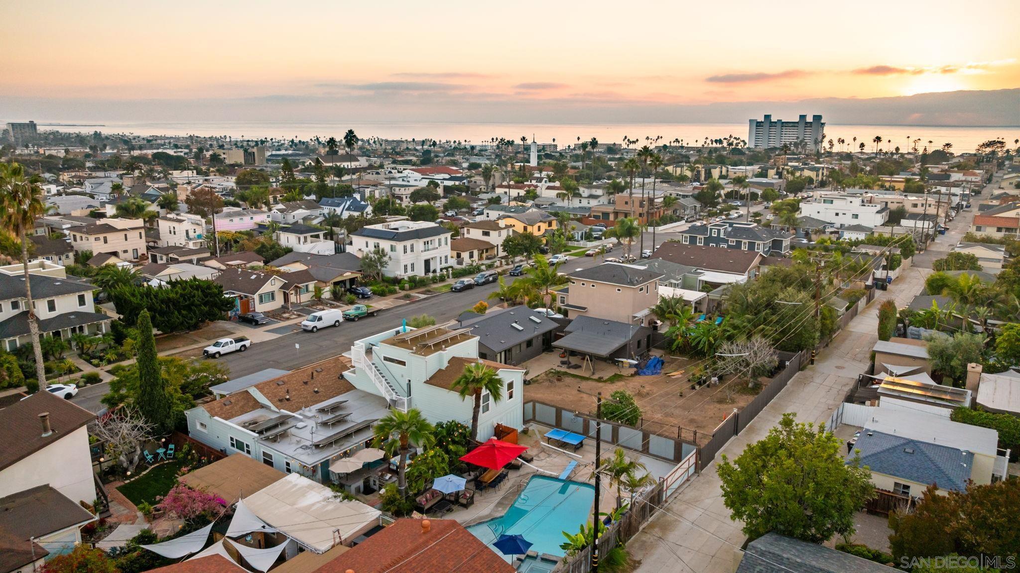 Detail Gallery Image 50 of 52 For 1162  Law St, San Diego,  CA 92109 - 3 Beds | 2/1 Baths