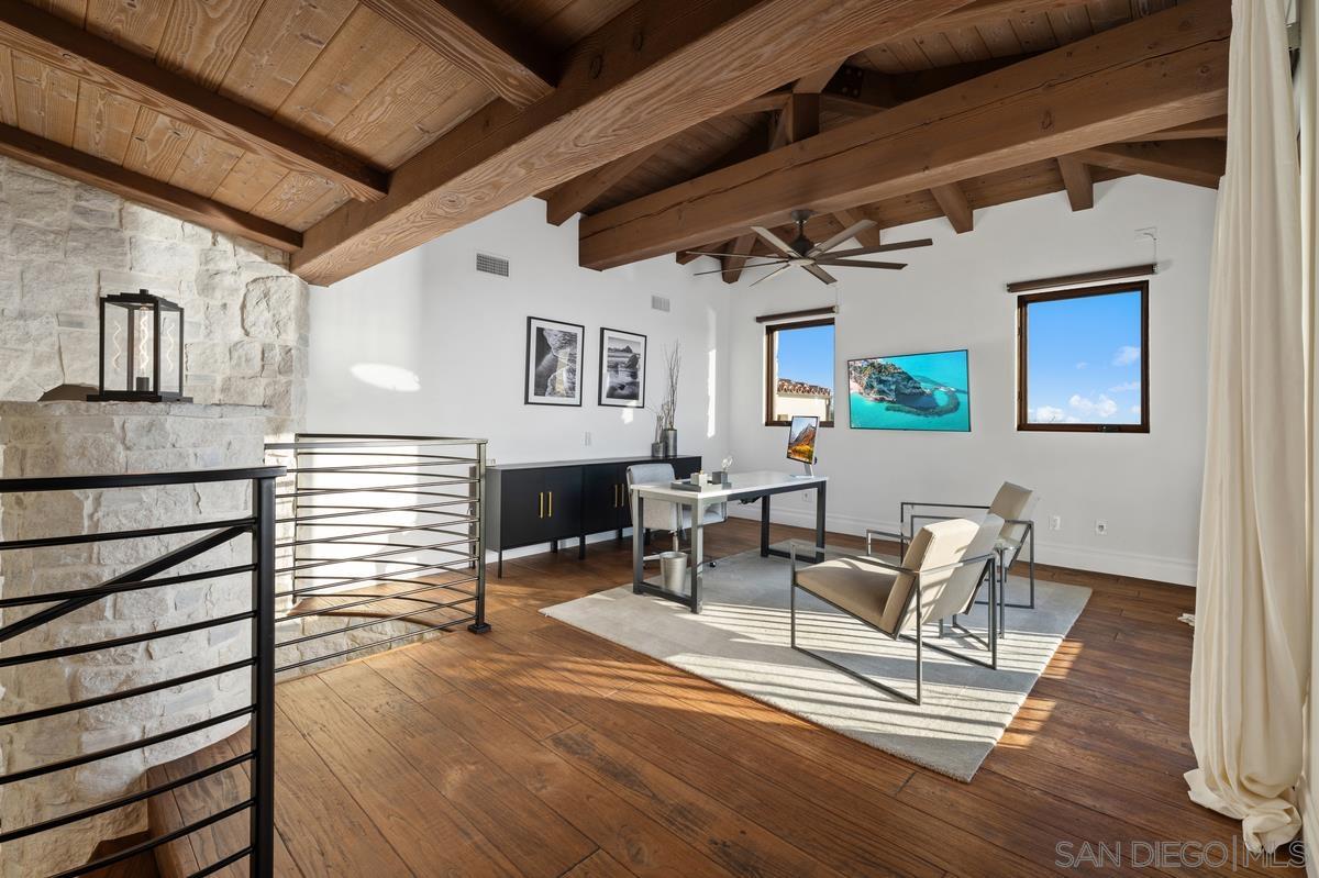 Detail Gallery Image 26 of 44 For 8069  Entrada De Luz E, San Diego,  CA 92127 - 5 Beds | 5/1 Baths