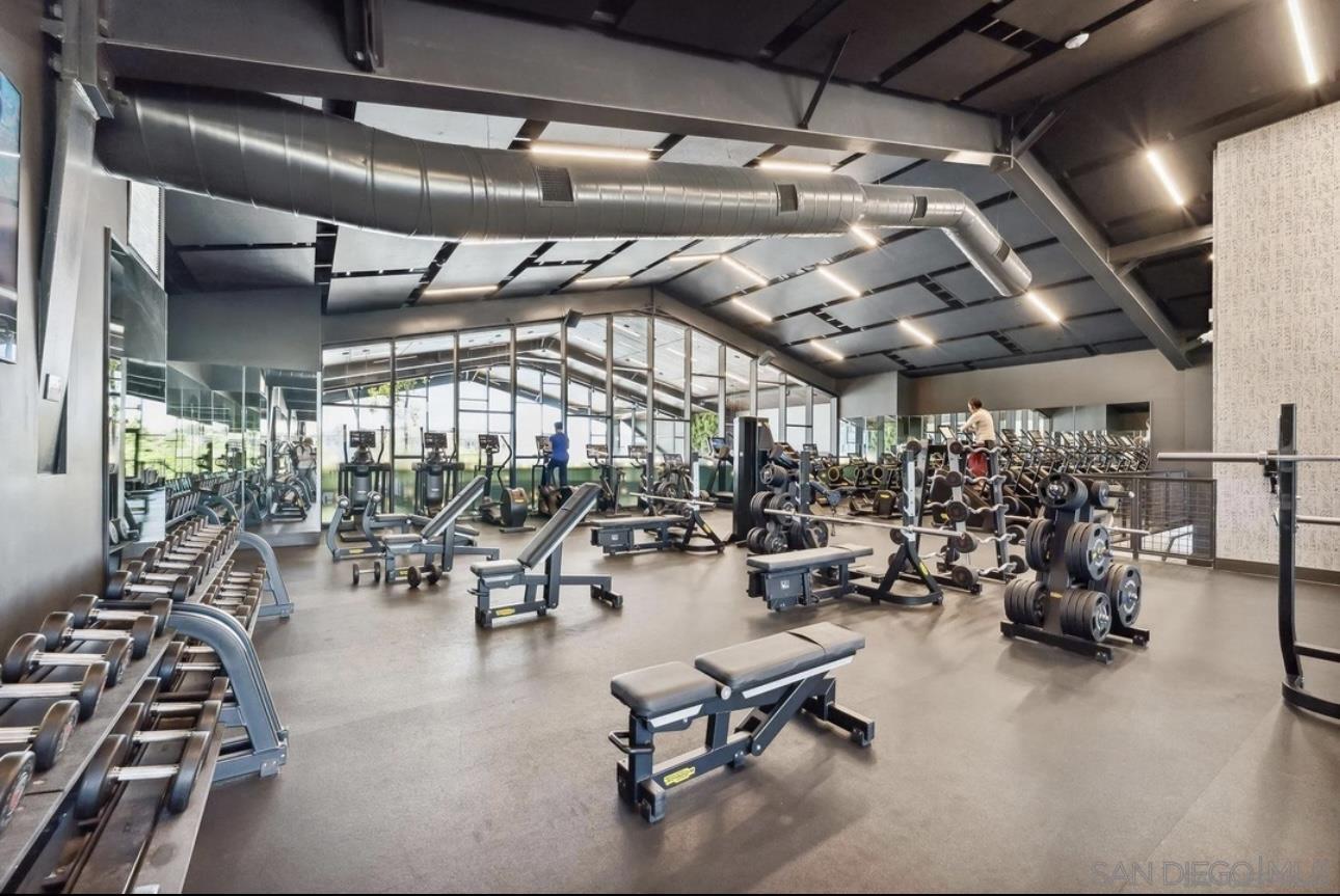 Detail Gallery Image 33 of 36 For 7952  Belluno Way, San Diego,  CA 92126 - 2 Beds | 2 Baths