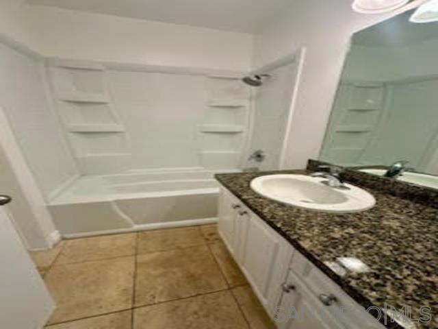 Detail Gallery Image 11 of 13 For 17141 W Bernardo Dr  206, San Diego,  CA 92127 - 2 Beds | 1 Baths