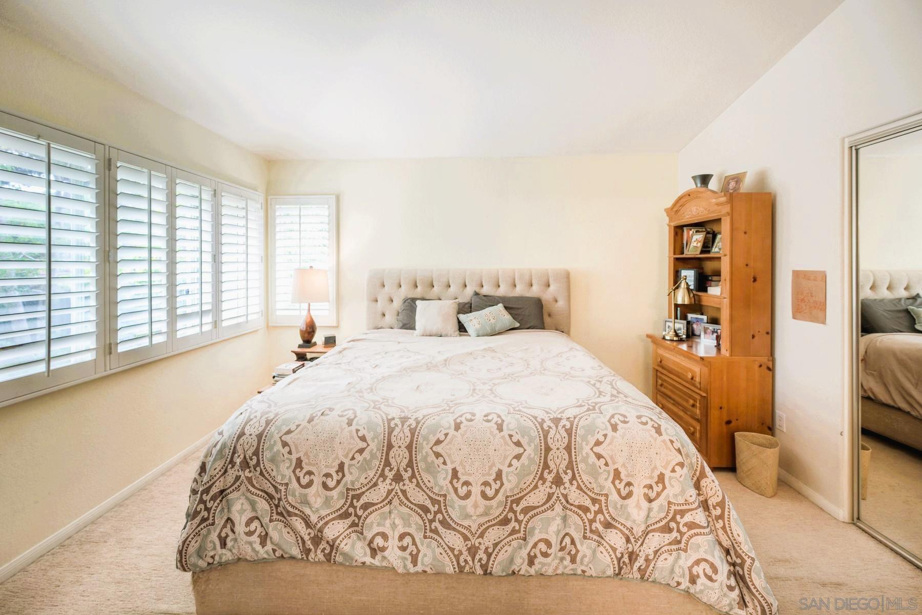 Detail Gallery Image 11 of 17 For 12244  Arucauna Way, San Diego,  CA 92129 - 4 Beds | 2/1 Baths