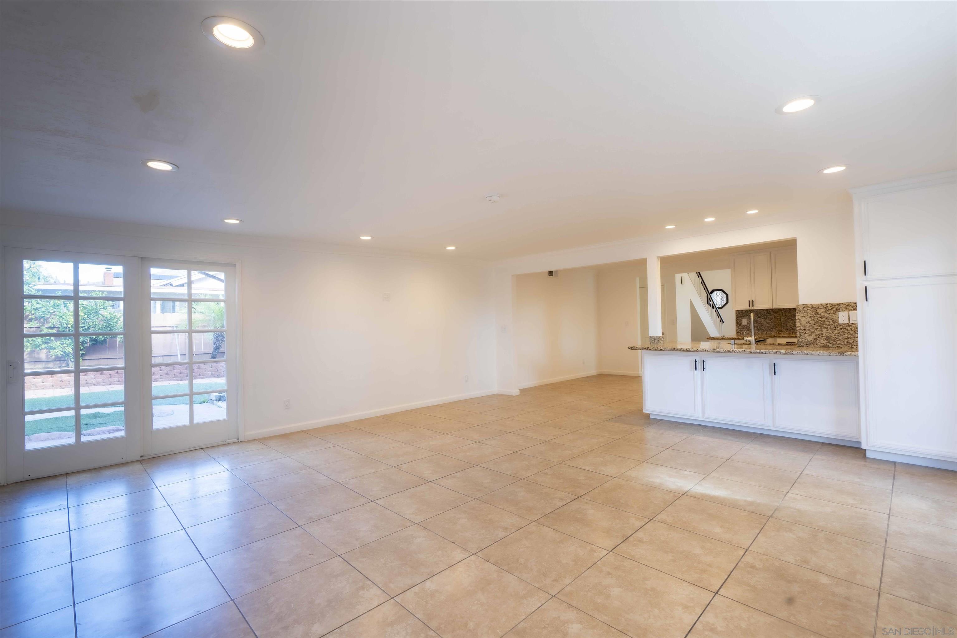 Detail Gallery Image 17 of 51 For 10858  Buggywhip Dr, Spring Valley,  CA 91978 - 4 Beds | 2 Baths