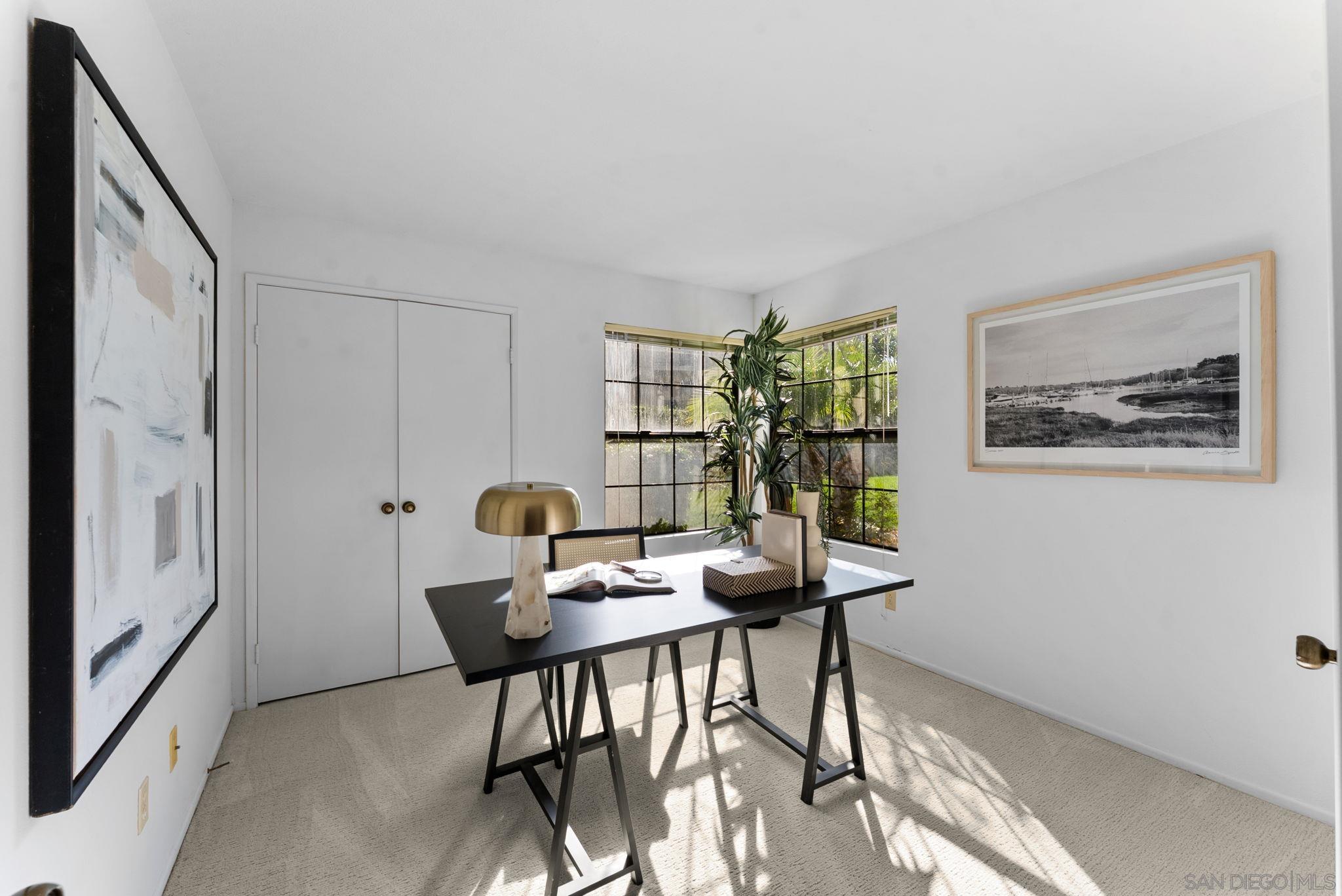 Detail Gallery Image 16 of 26 For 3148  Vista Grande, Carlsbad,  CA 92009 - 3 Beds | 2 Baths