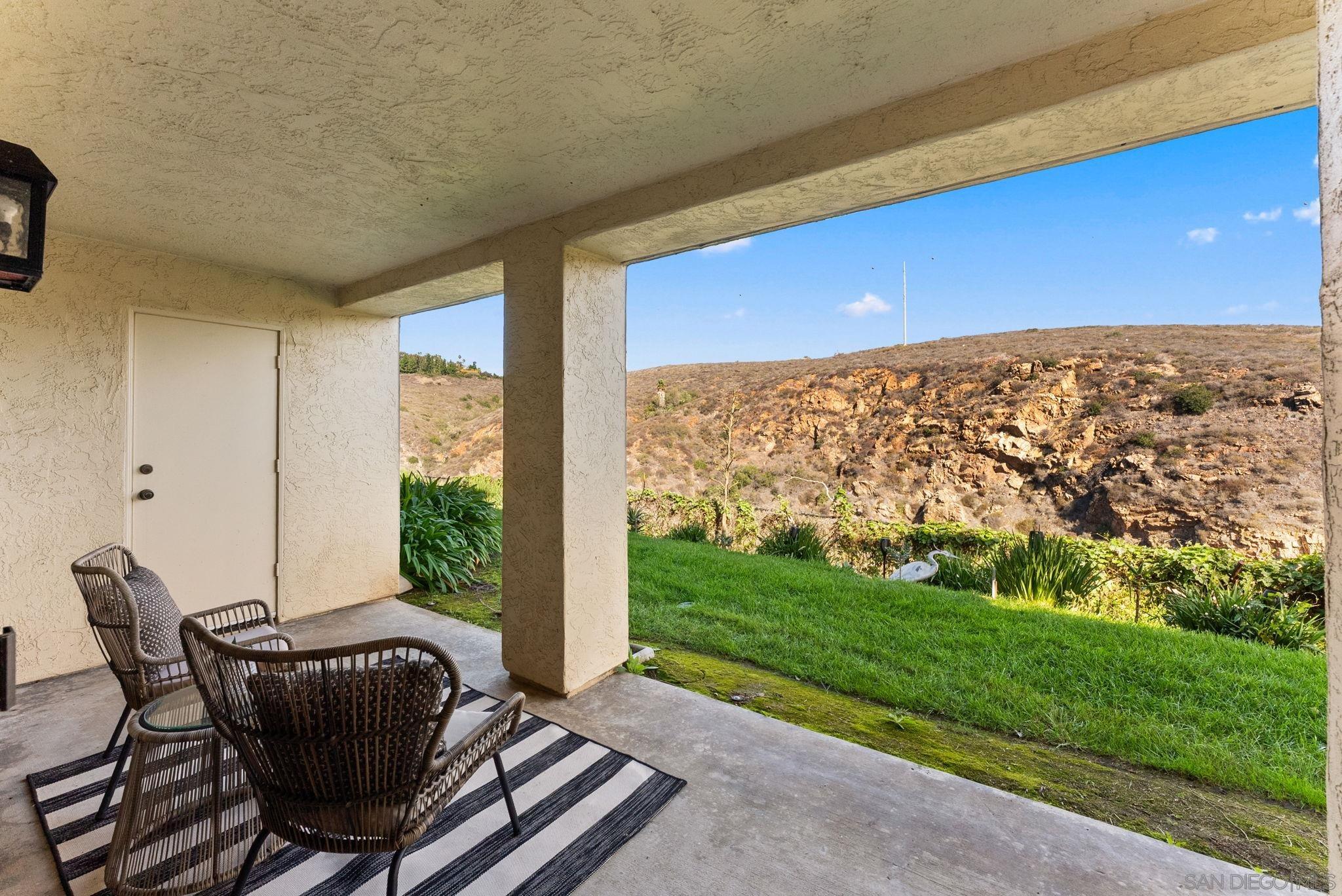 Detail Gallery Image 21 of 26 For 3148  Vista Grande, Carlsbad,  CA 92009 - 3 Beds | 2 Baths