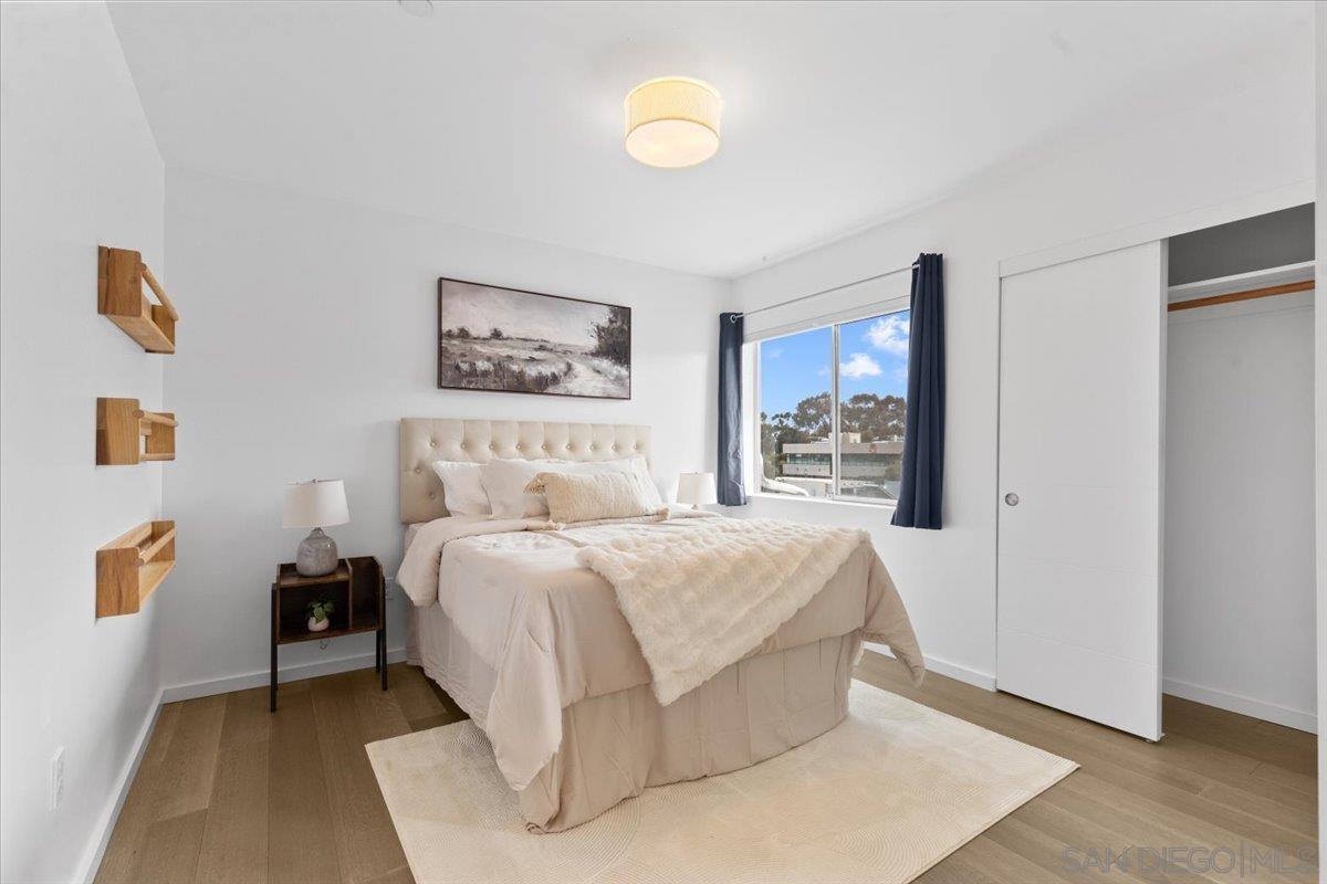 Detail Gallery Image 13 of 39 For 4177  Voltaire, San Diego,  CA 92107 - 3 Beds | 2/1 Baths