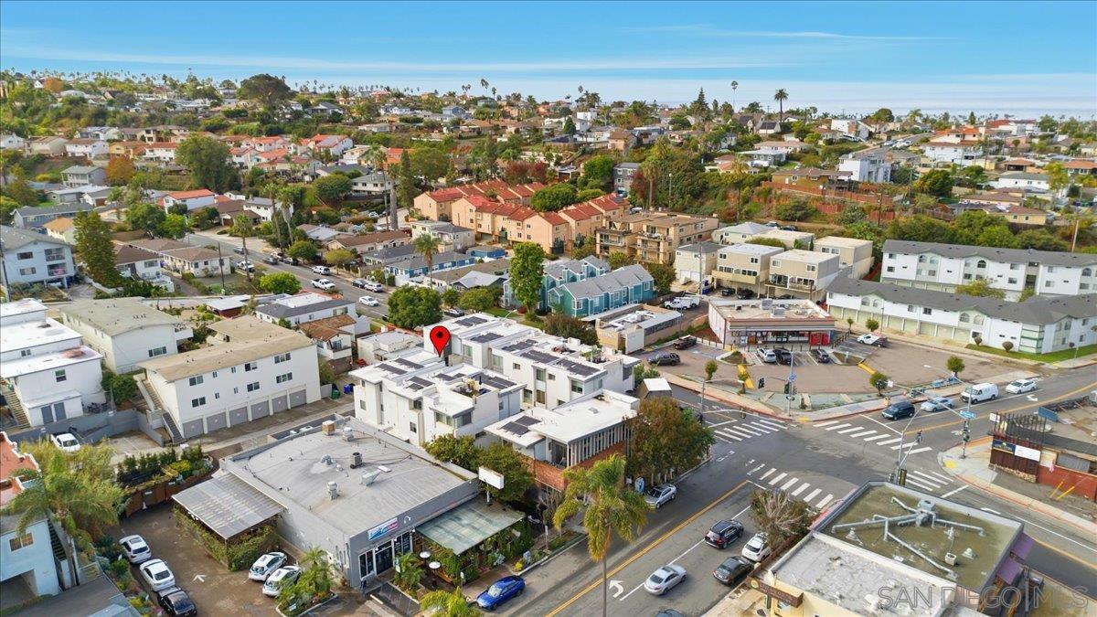 Detail Gallery Image 31 of 39 For 4177  Voltaire, San Diego,  CA 92107 - 3 Beds | 2/1 Baths