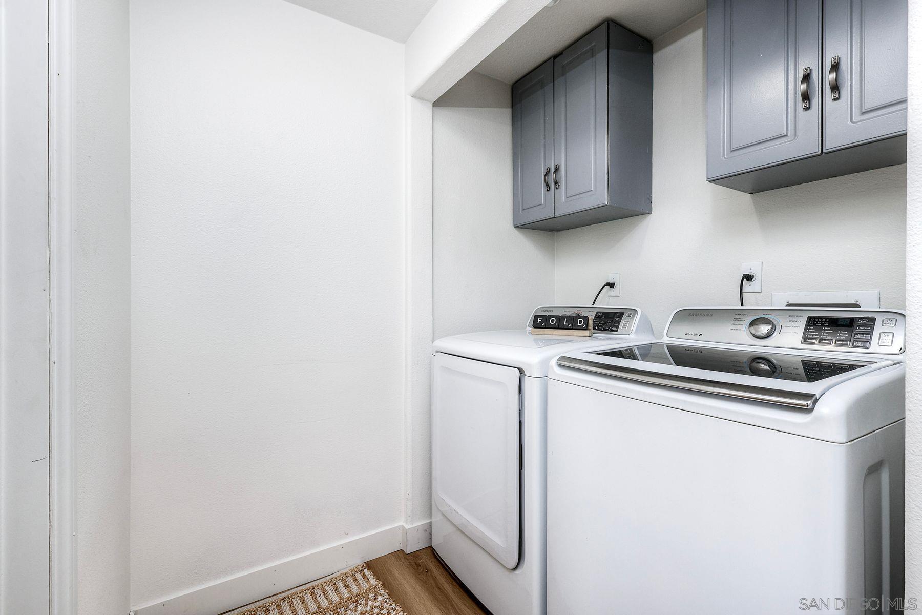 Detail Gallery Image 12 of 31 For 1801  Clare Ln, Santee,  CA 92071 - 2 Beds | 2/1 Baths