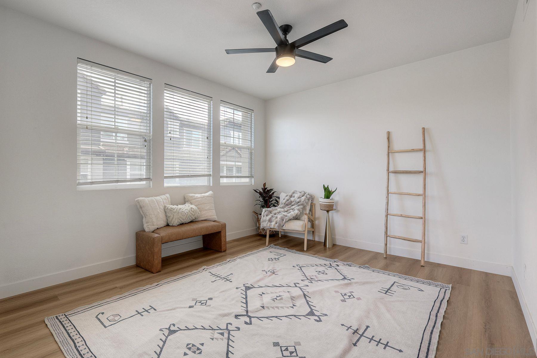 Detail Gallery Image 7 of 31 For 1801  Clare Ln, Santee,  CA 92071 - 2 Beds | 2/1 Baths