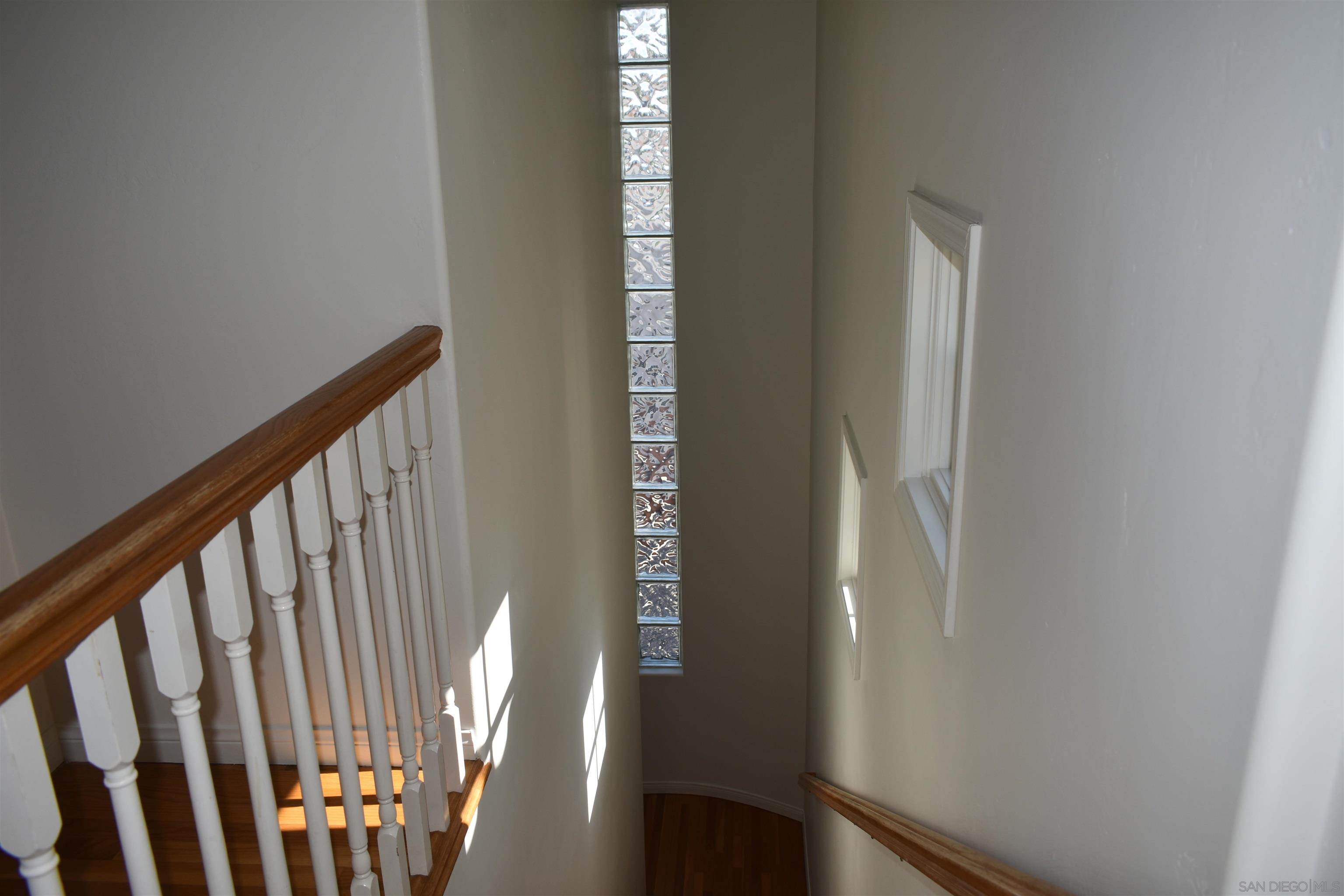 Detail Gallery Image 28 of 32 For 343  G Avenue, Coronado,  CA 92118 - 4 Beds | 2/1 Baths