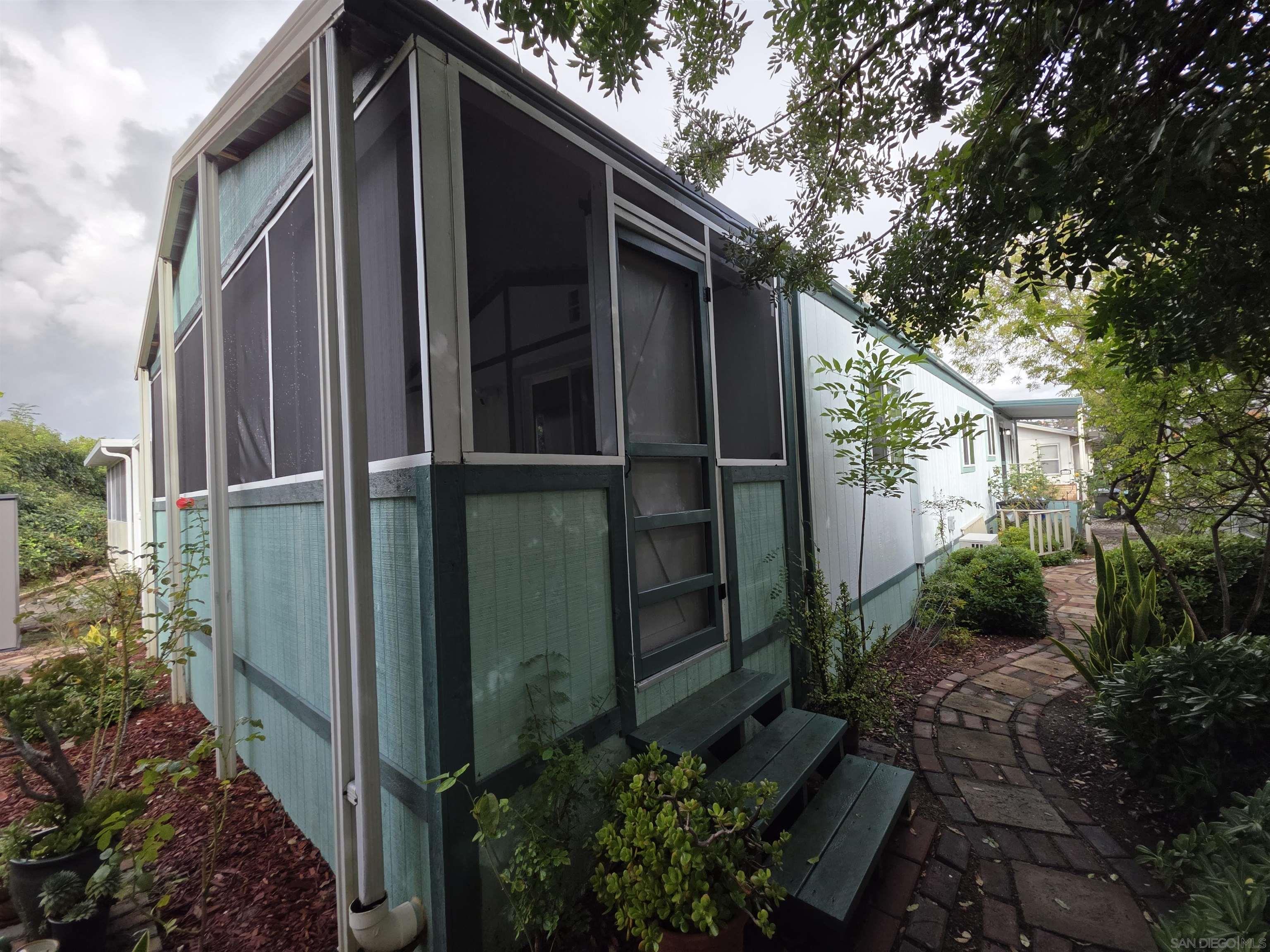 Detail Gallery Image 35 of 41 For 4832  Old Cliffs Rd, San Diego,  CA 92120 - 2 Beds | 2 Baths