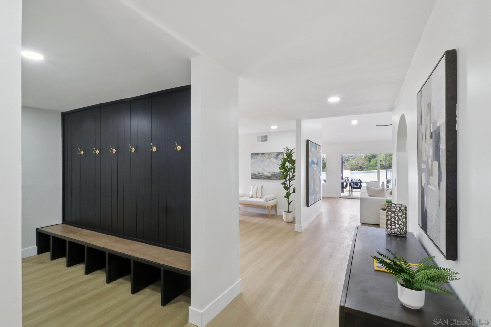 Detail Gallery Image 14 of 26 For 4667  La Canada Rd, Fallbrook,  CA 92028 - 5 Beds | 3 Baths