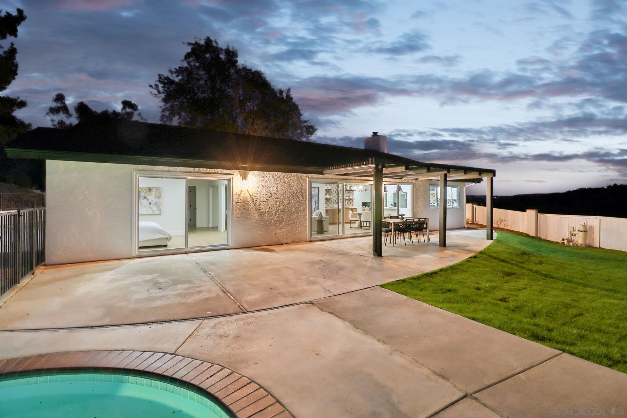 Detail Gallery Image 24 of 26 For 4667  La Canada Rd, Fallbrook,  CA 92028 - 5 Beds | 3 Baths