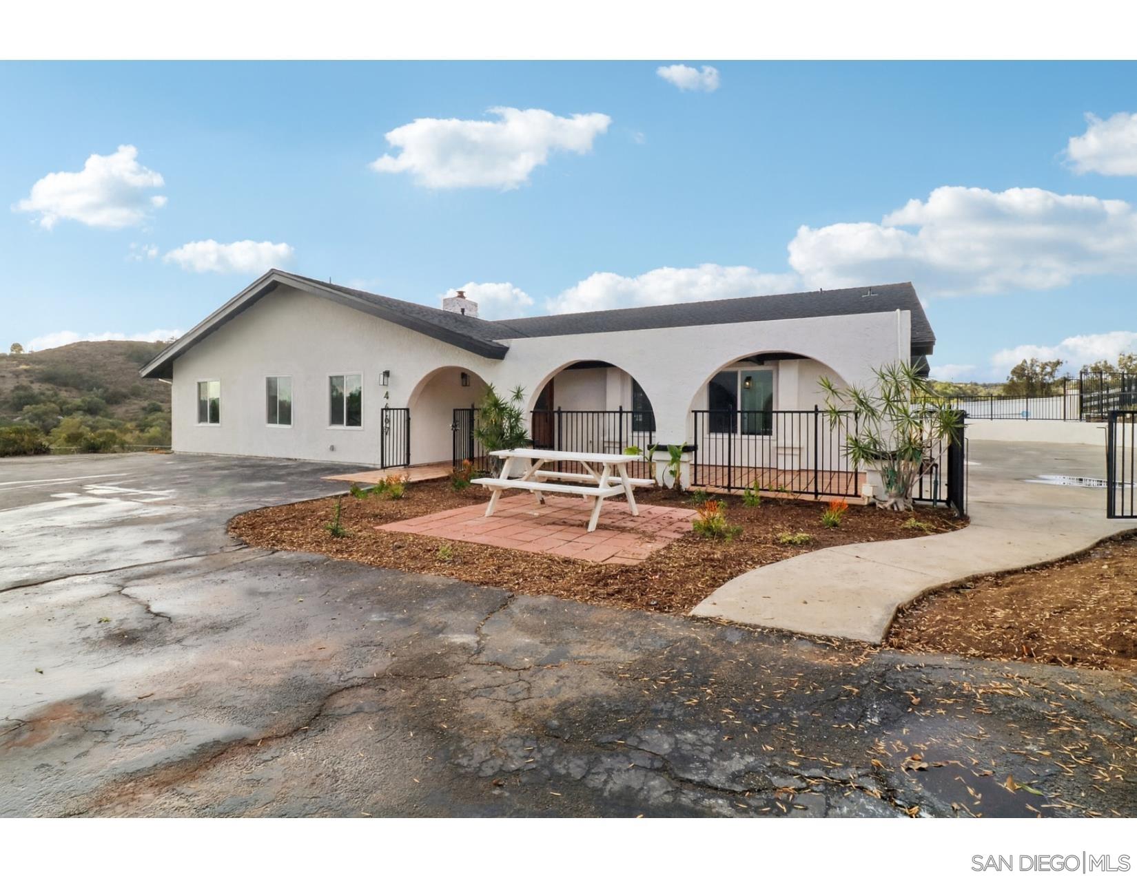 Detail Gallery Image 26 of 26 For 4667  La Canada Rd, Fallbrook,  CA 92028 - 5 Beds | 3 Baths