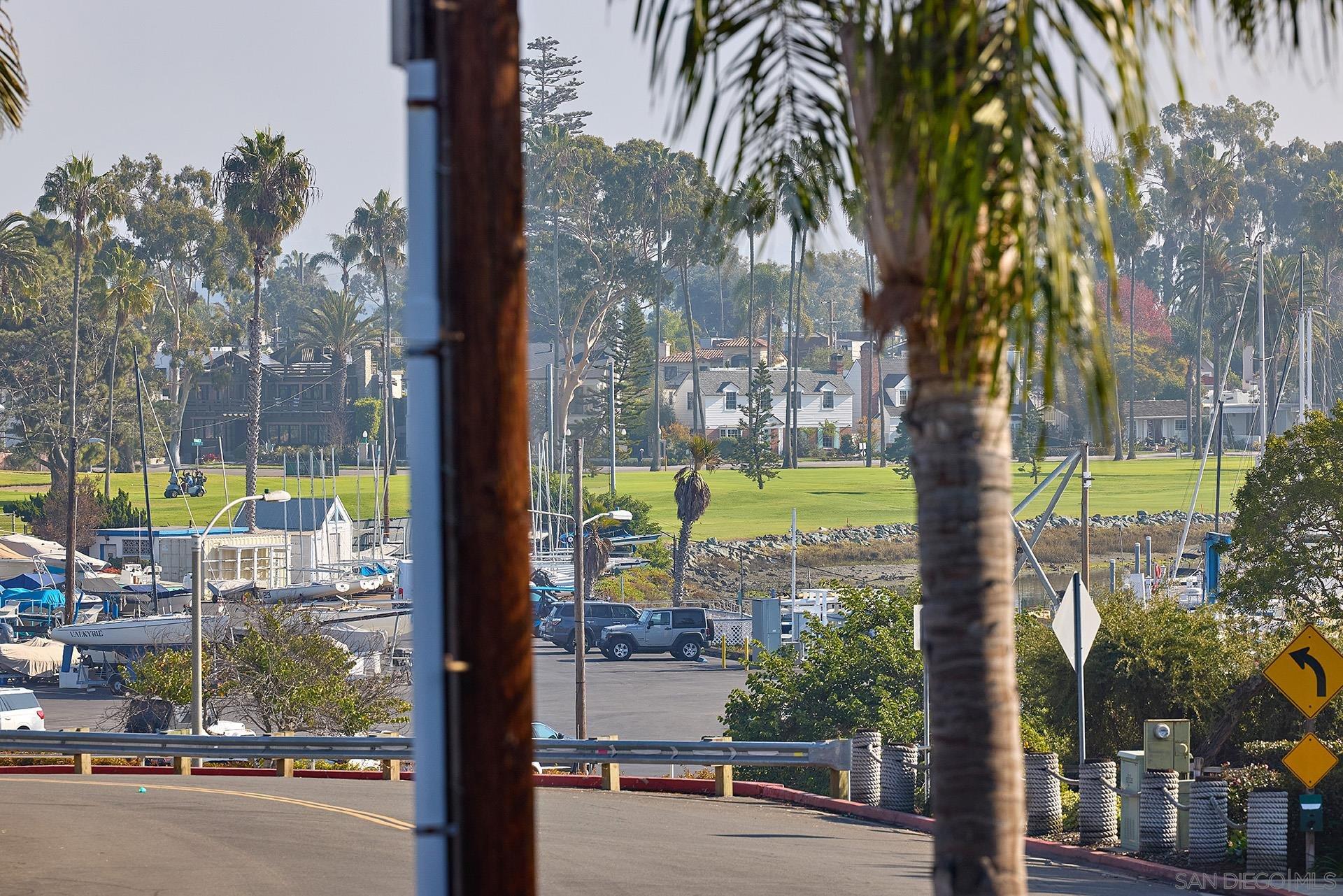 Detail Gallery Image 12 of 21 For 1526  Ynez Pl, Coronado,  CA 92118 - 3 Beds | 2/1 Baths