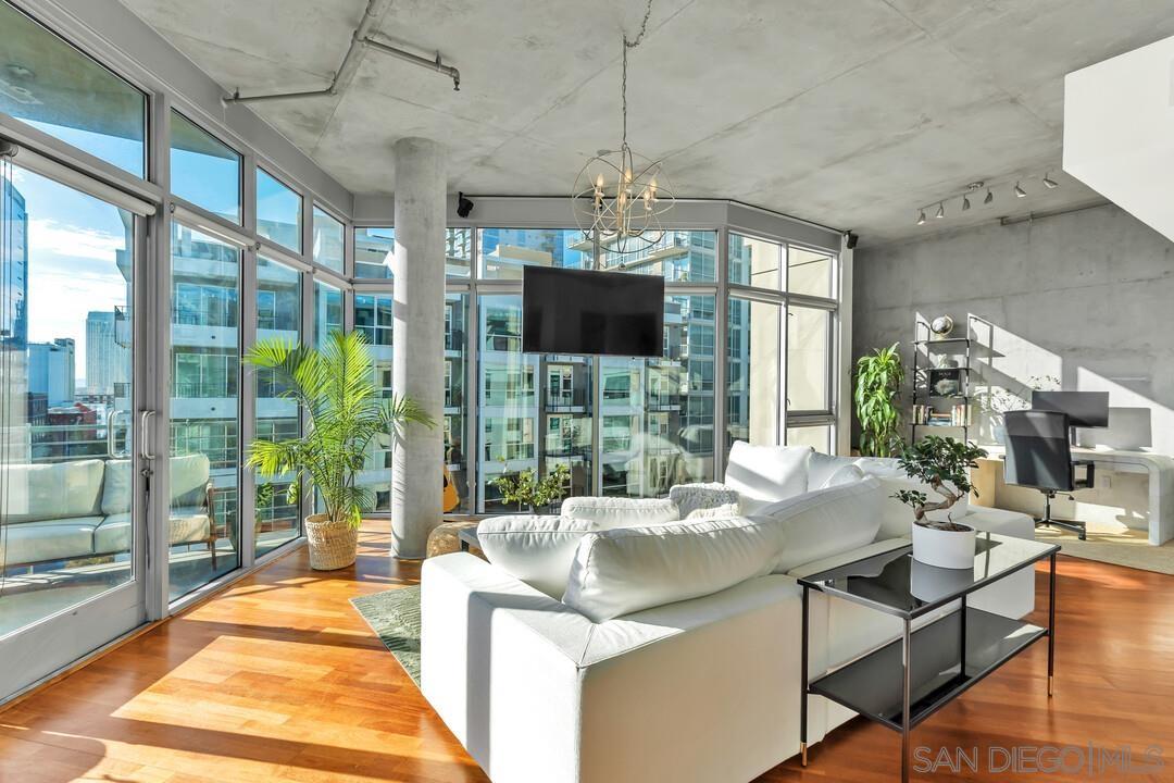 Detail Gallery Image 2 of 46 For 1050  Island Avenue  #612,  San Diego,  CA 92101 - 2 Beds | 2 Baths